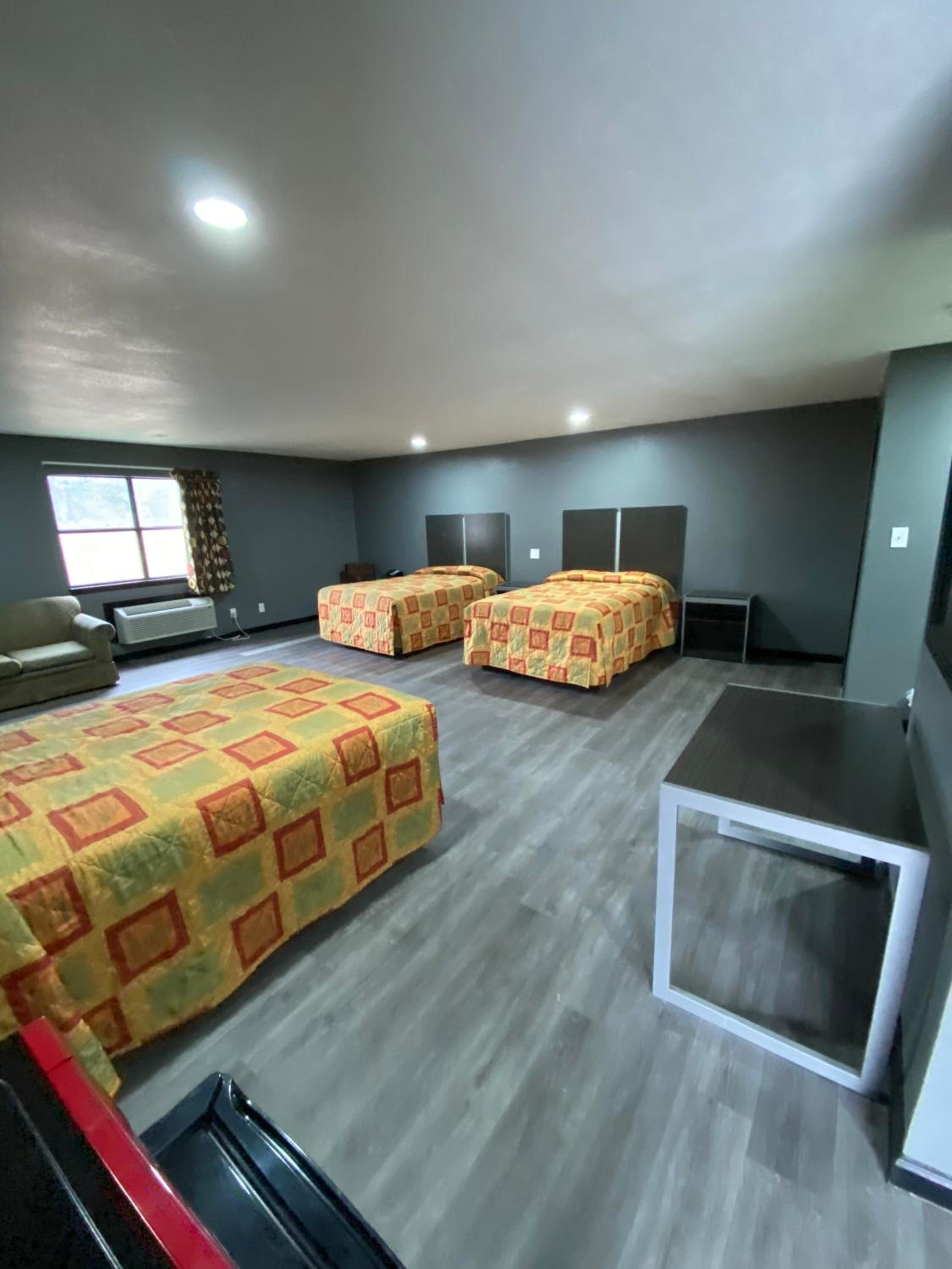 Triple Room - Photo 1