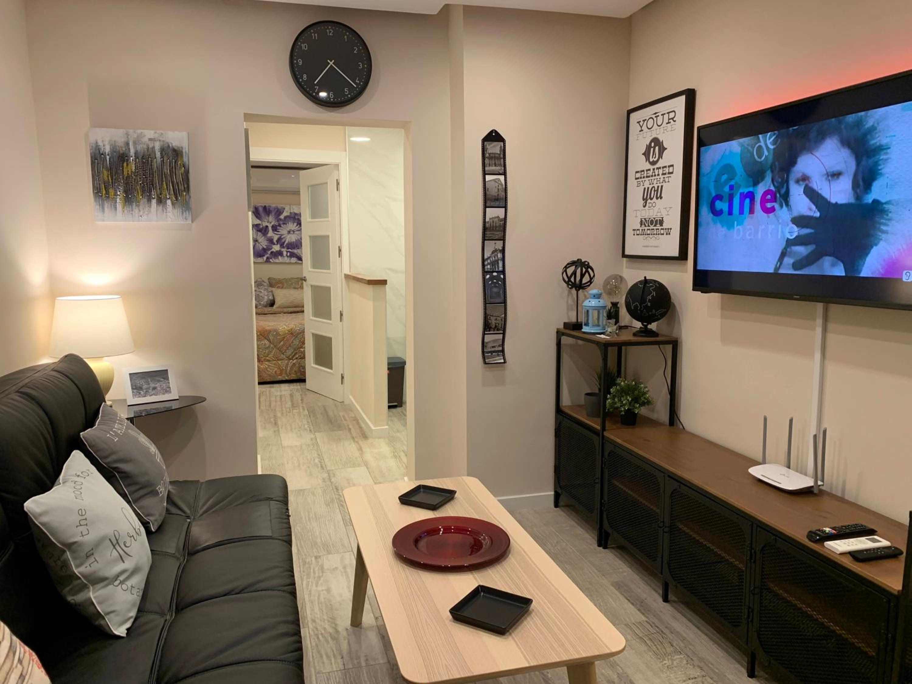 One-Bedroom Apartment - Photo 20