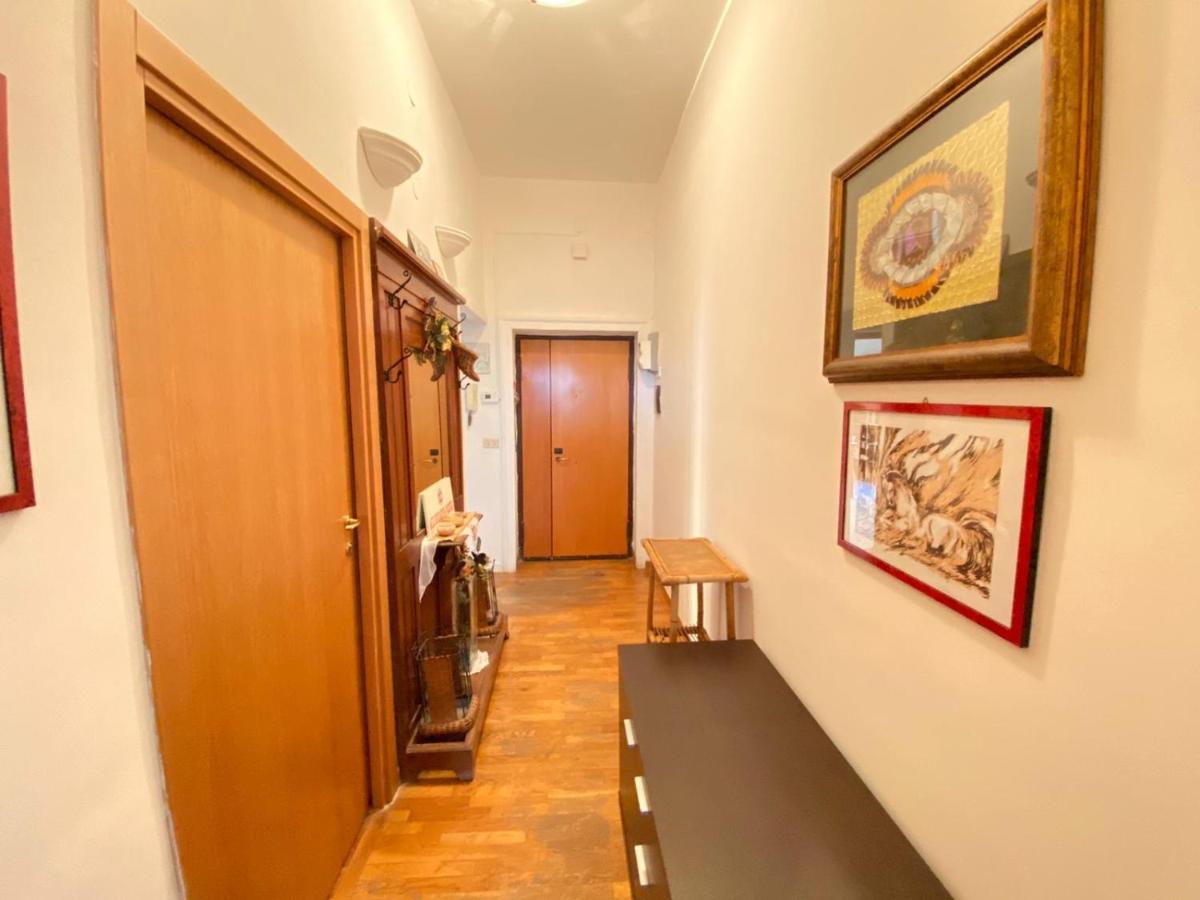 Two-Bedroom Apartment photo 2