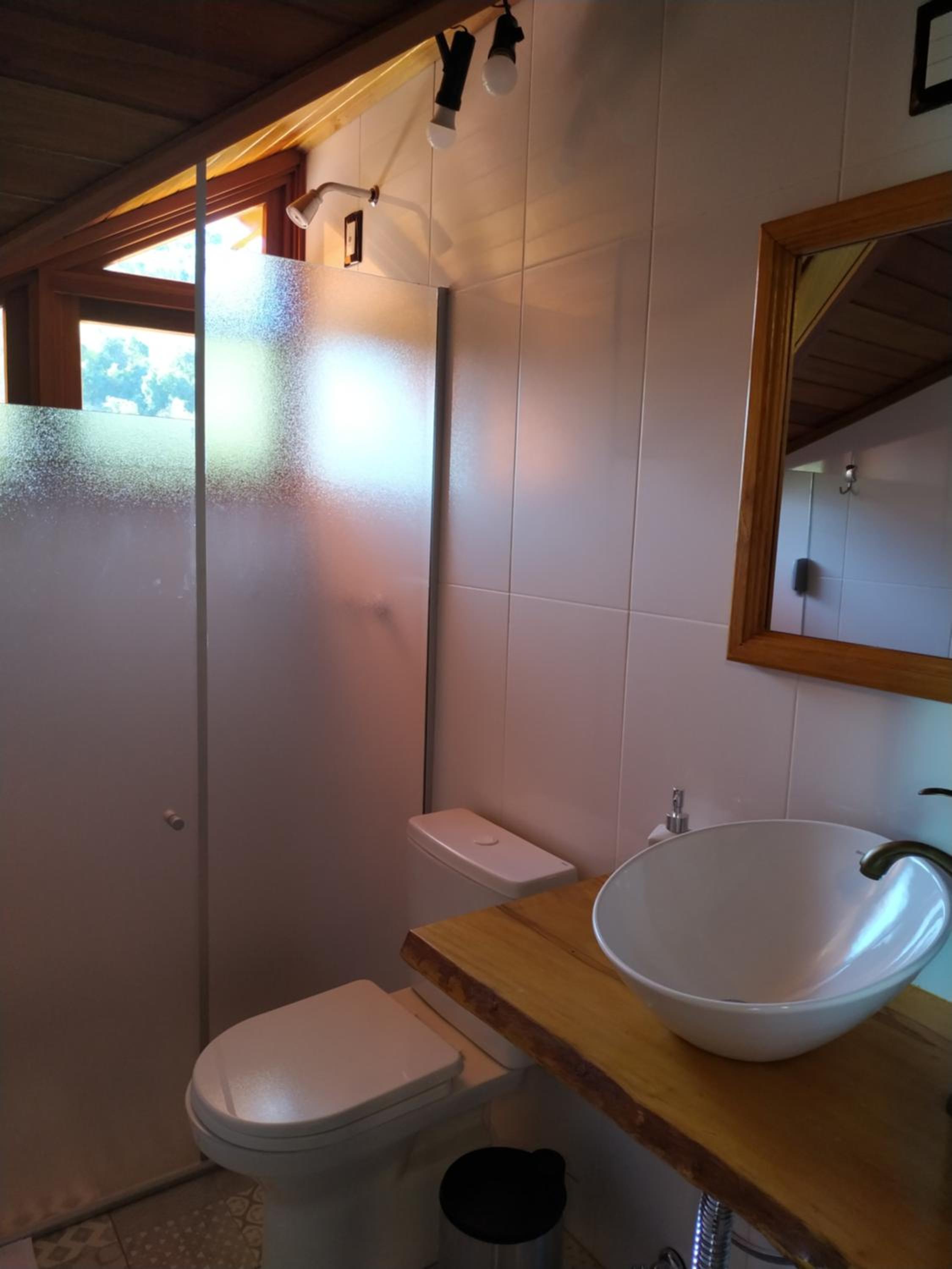 Suite - Photo 8