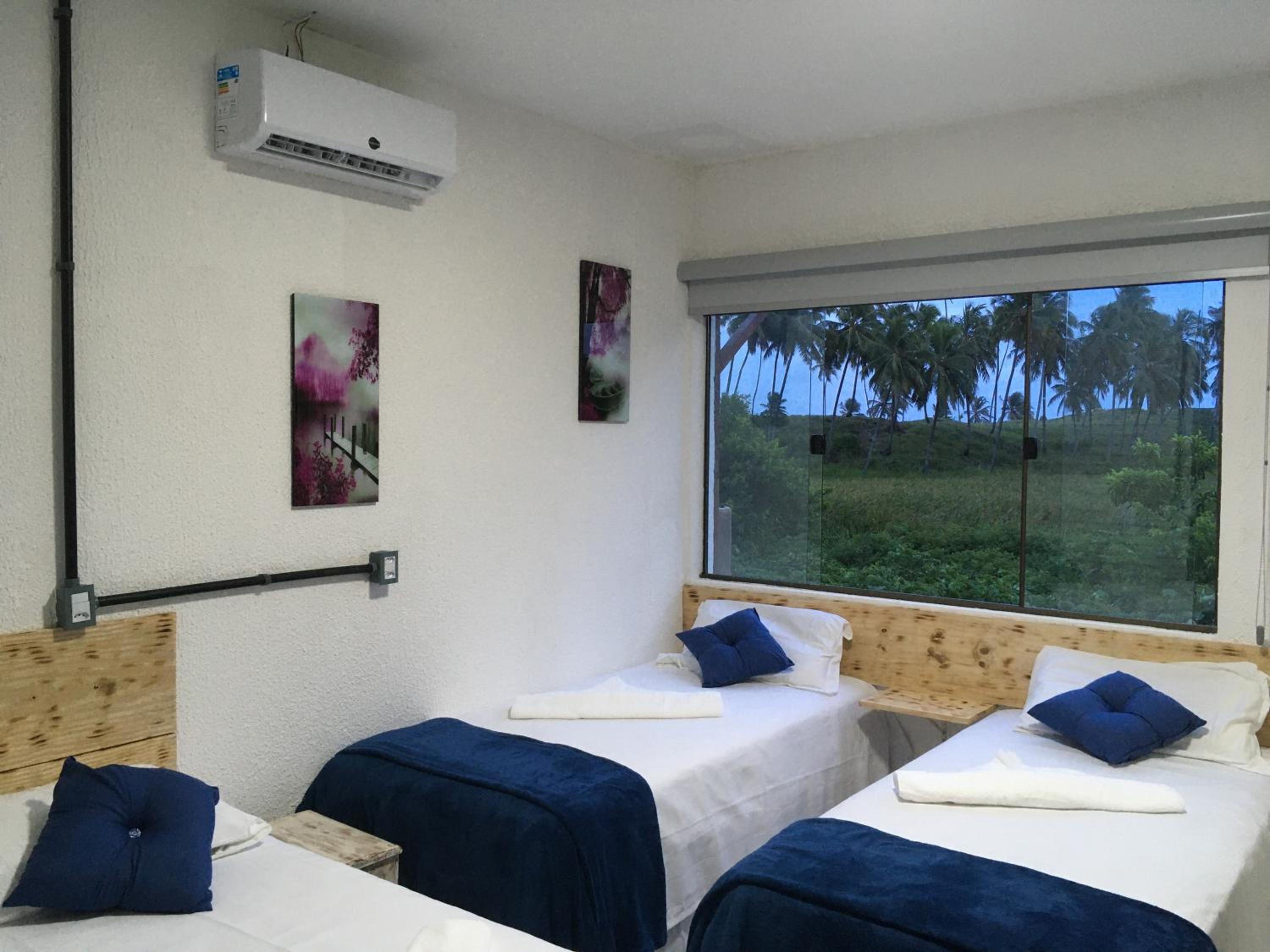 Deluxe Quadruple Room - Photo 1