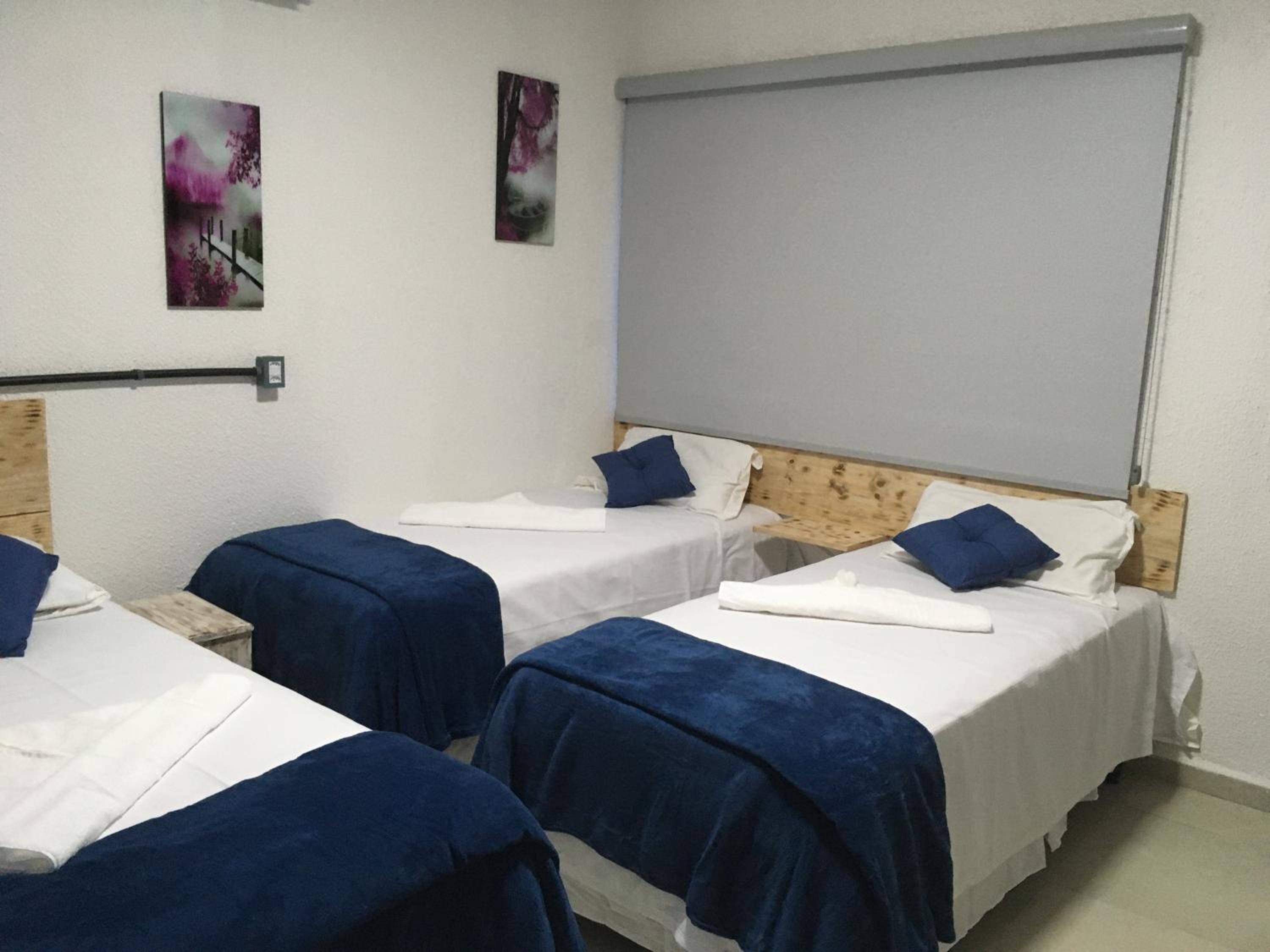 Deluxe Quadruple Room - Photo 2