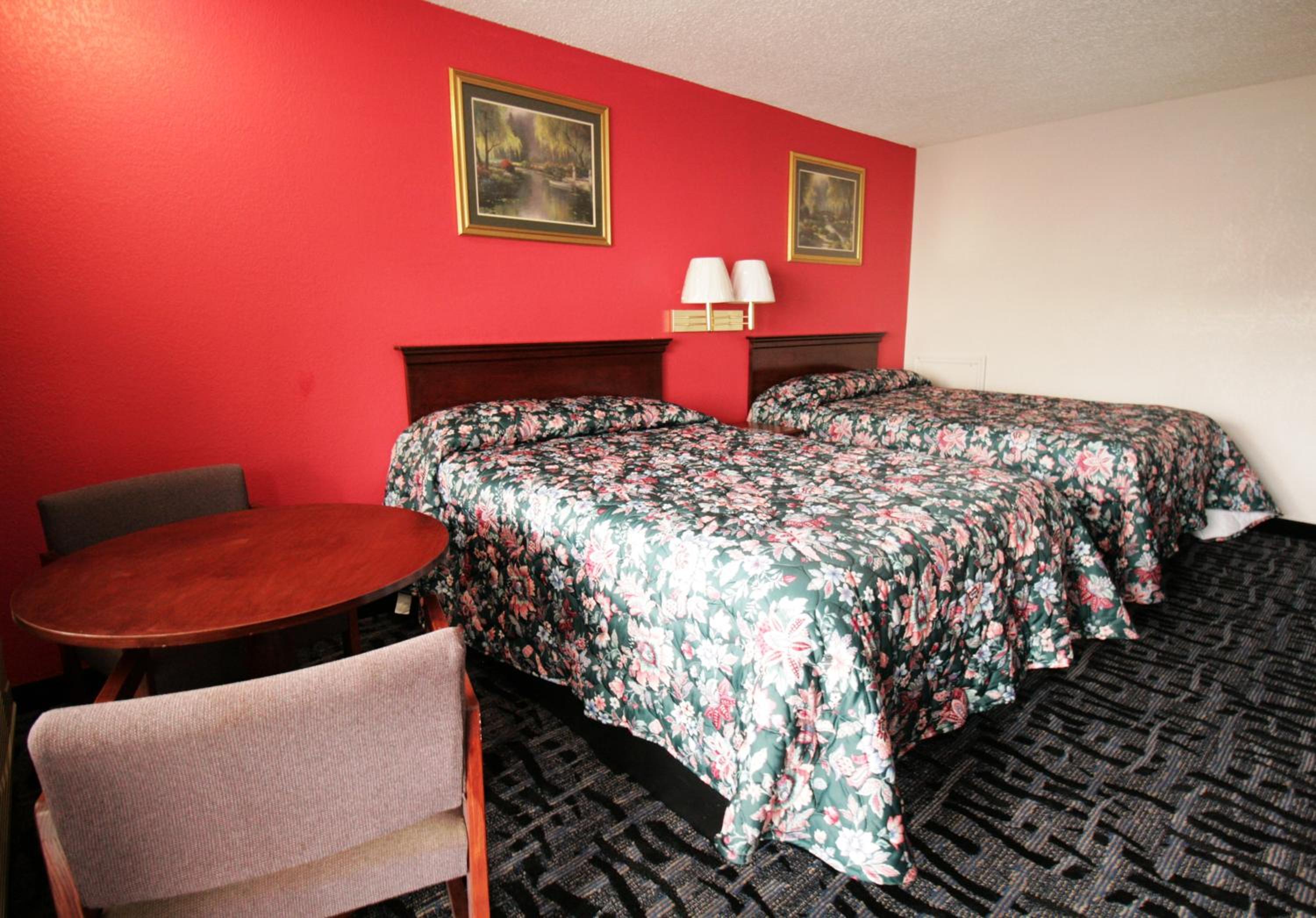 Double Room - Non-Smoking  - Photo 3