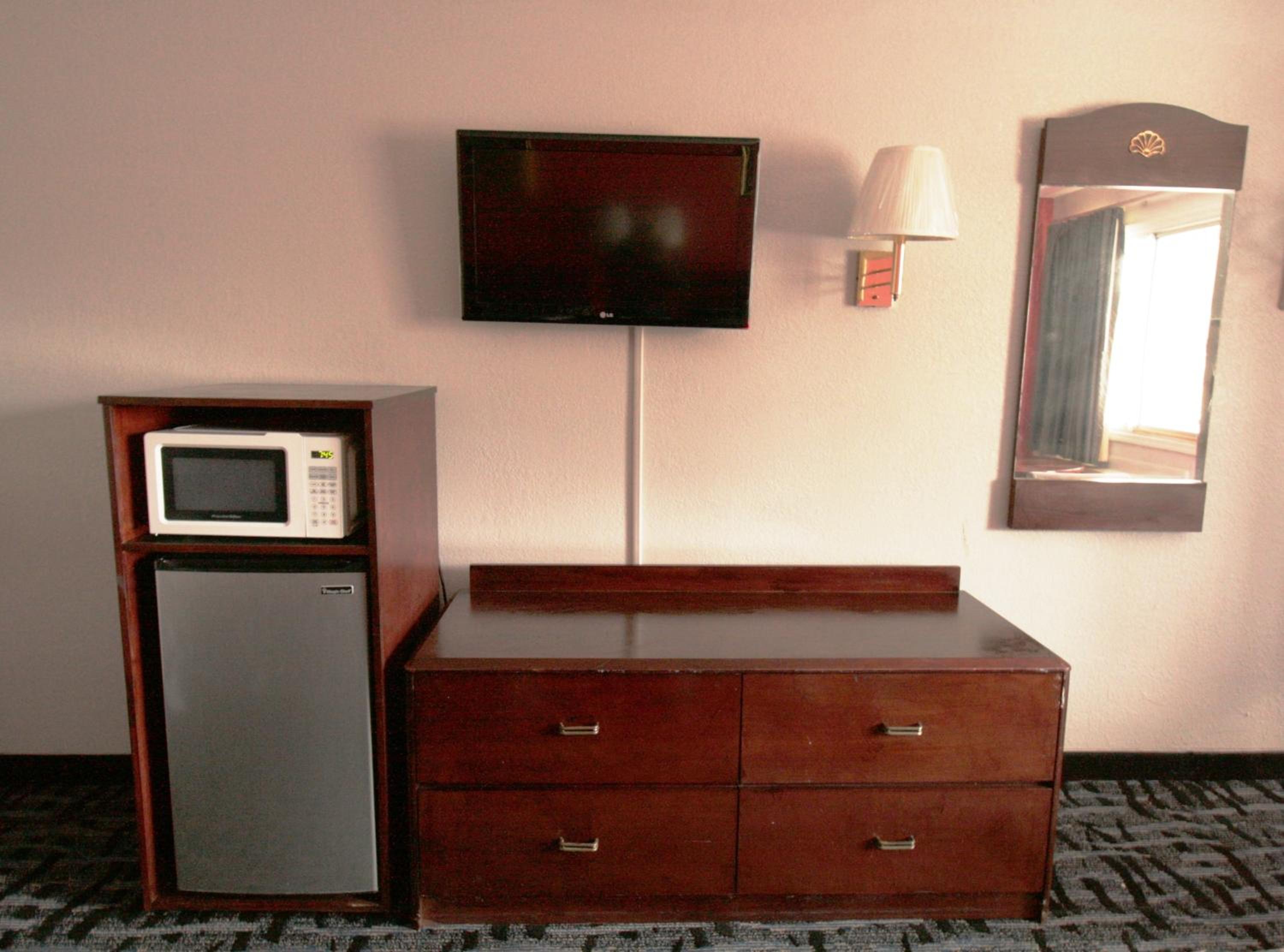Double Room - Non-Smoking  - Photo 4