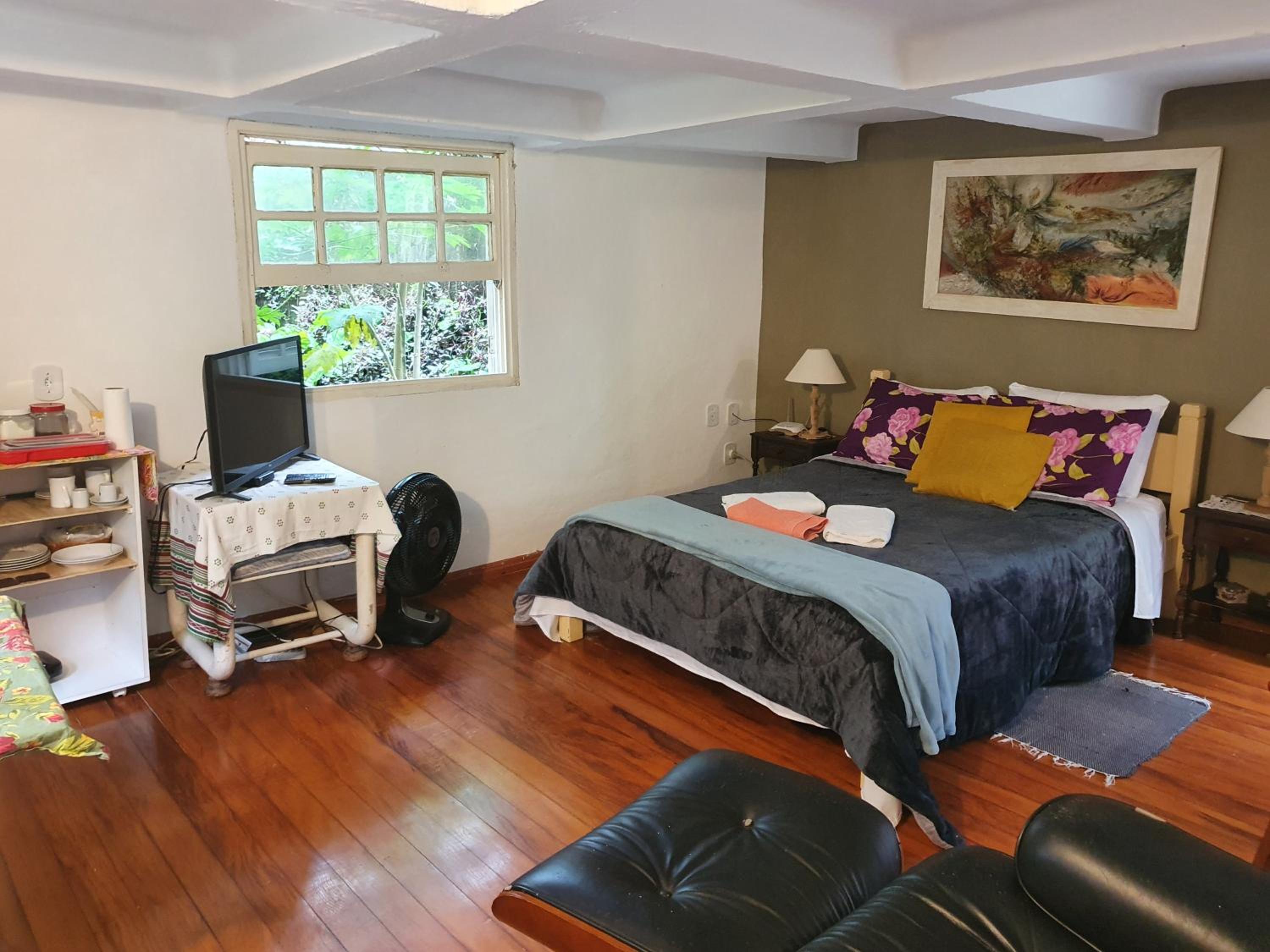 One-Bedroom House photo 1