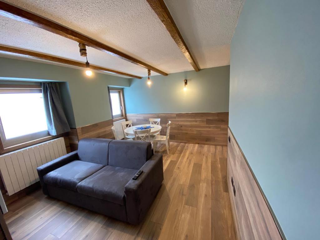 One-Bedroom Apartment - Photo 24