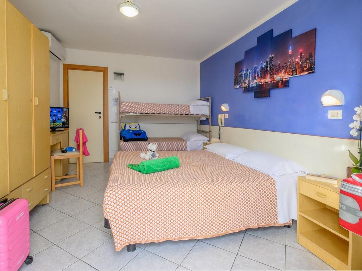Comfort Quadruple Room photo 3