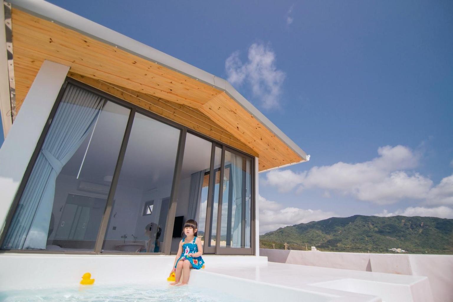Deluxe Double Room with Balcony and Sea View - Photo 5