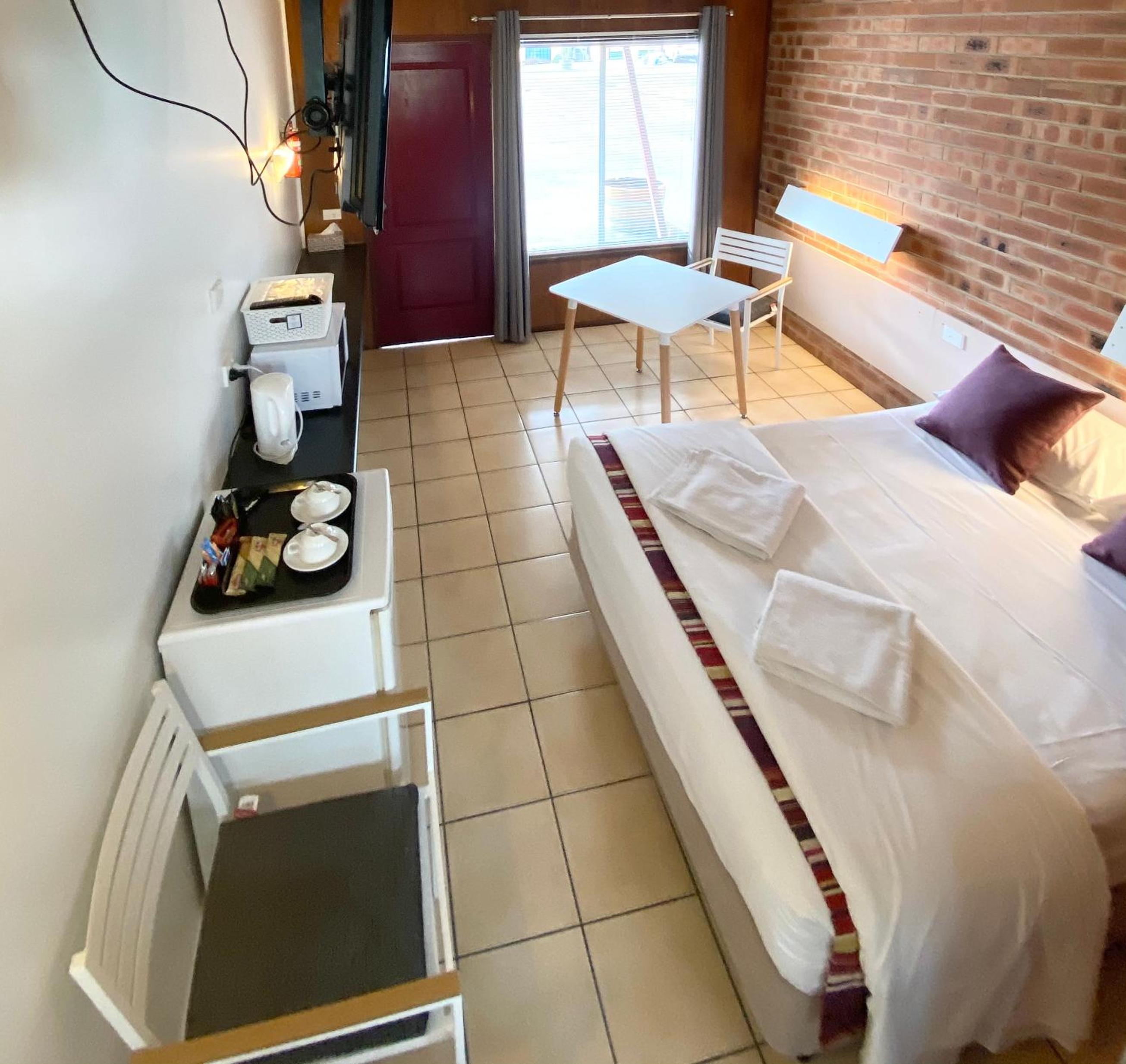 Deluxe Queen Room - Photo 3