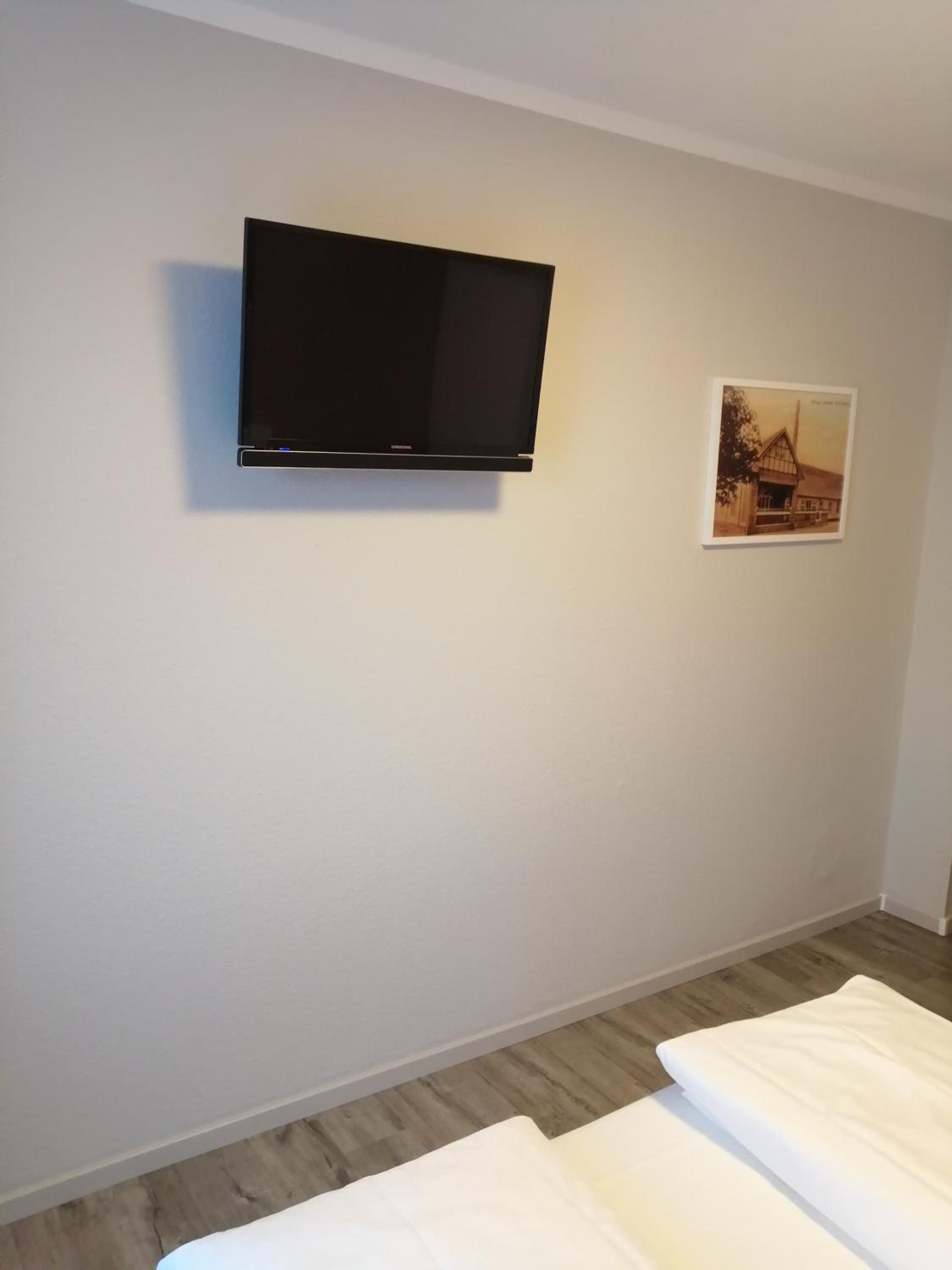 Double Room - Photo 3