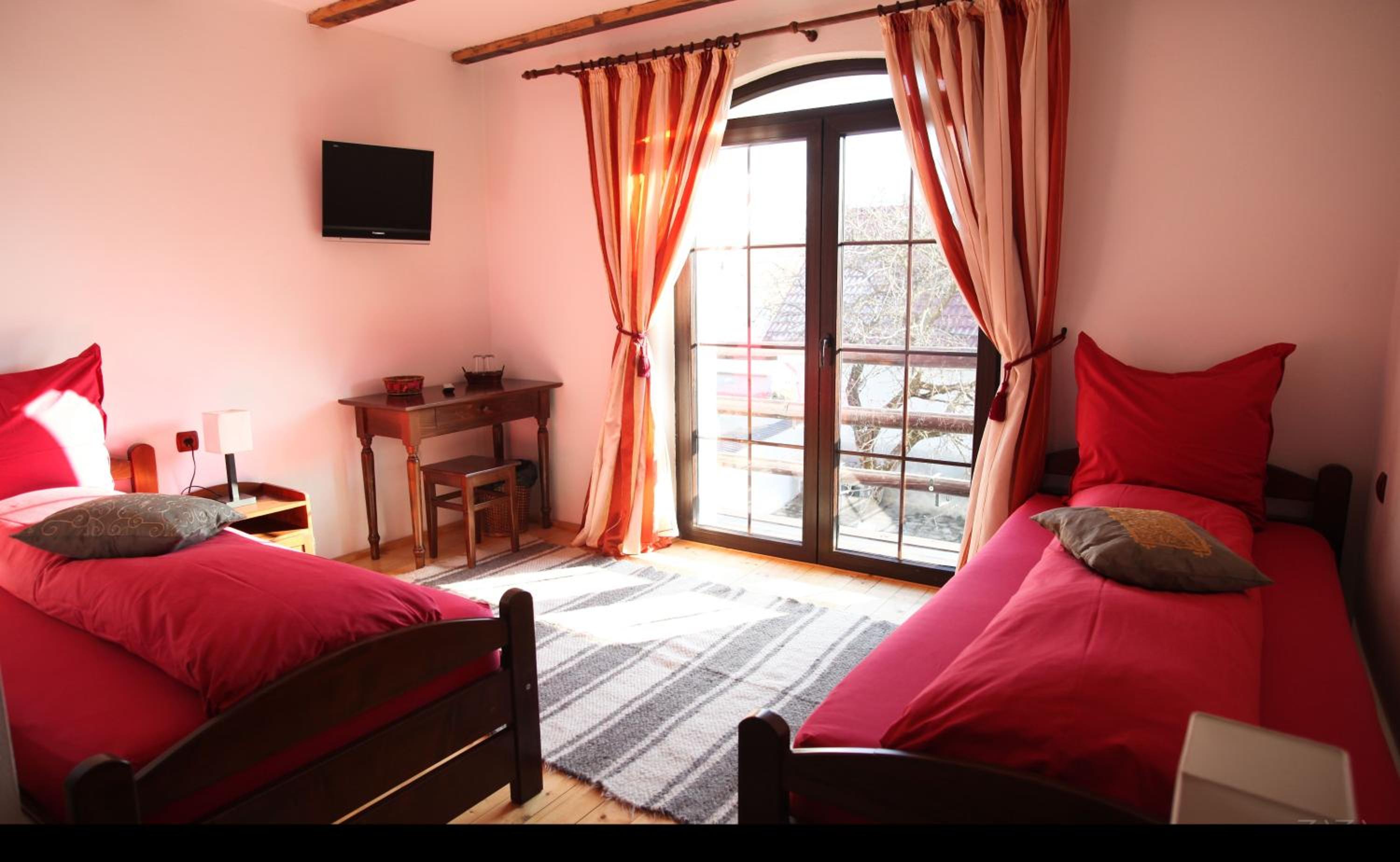 Twin Room with Balcony