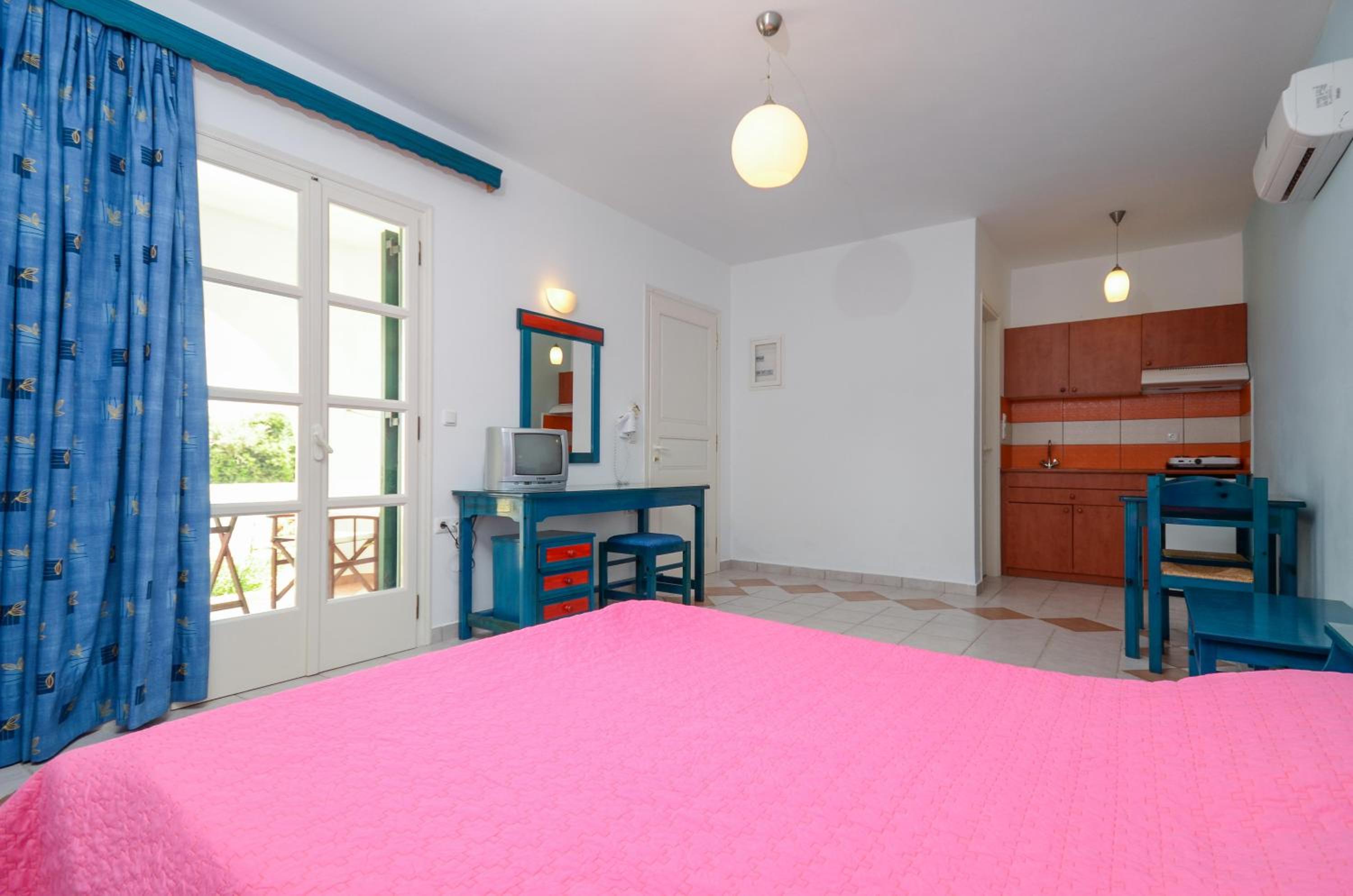 Double Room with Pool View