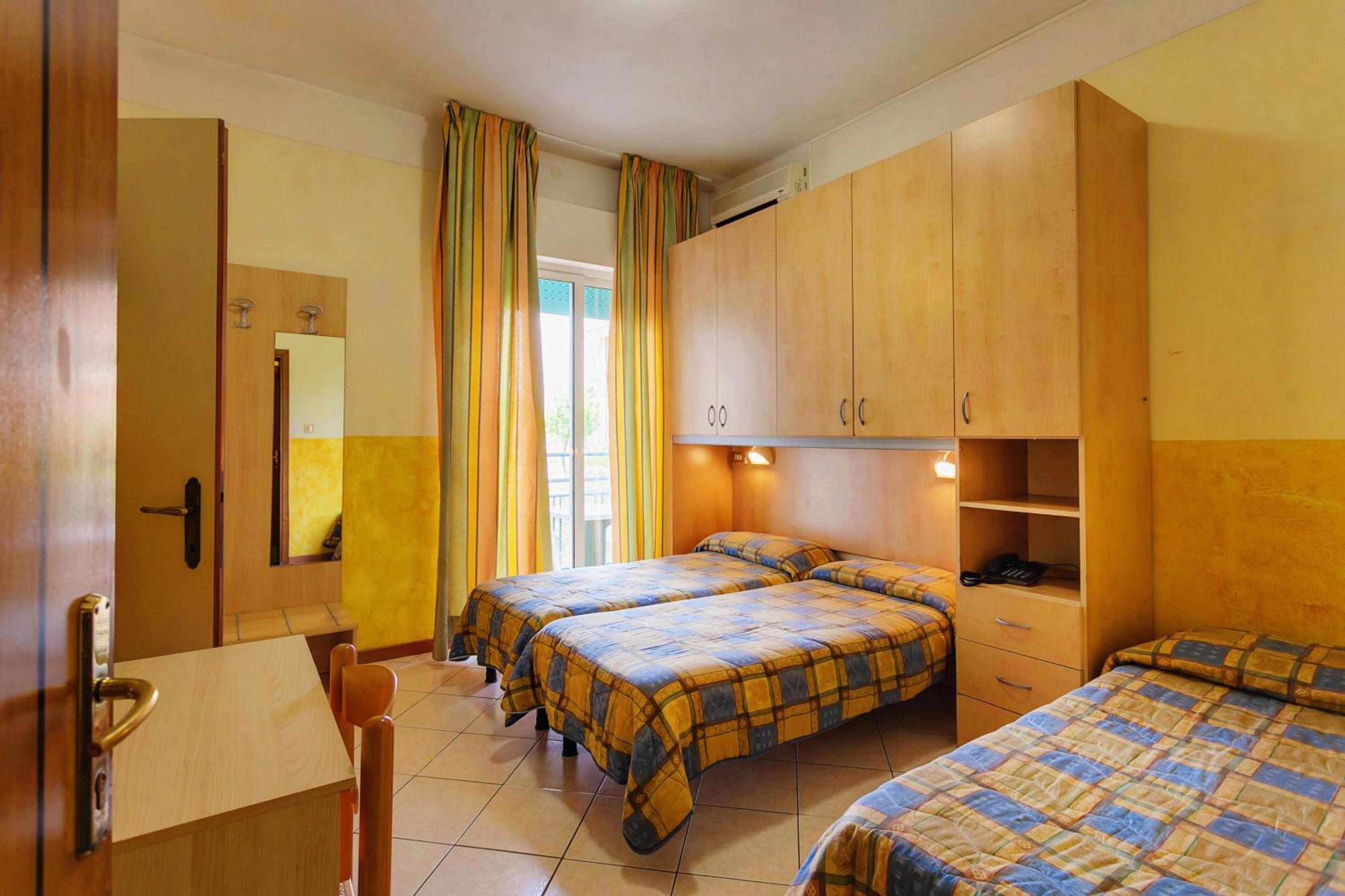 Triple Room with Balcony
