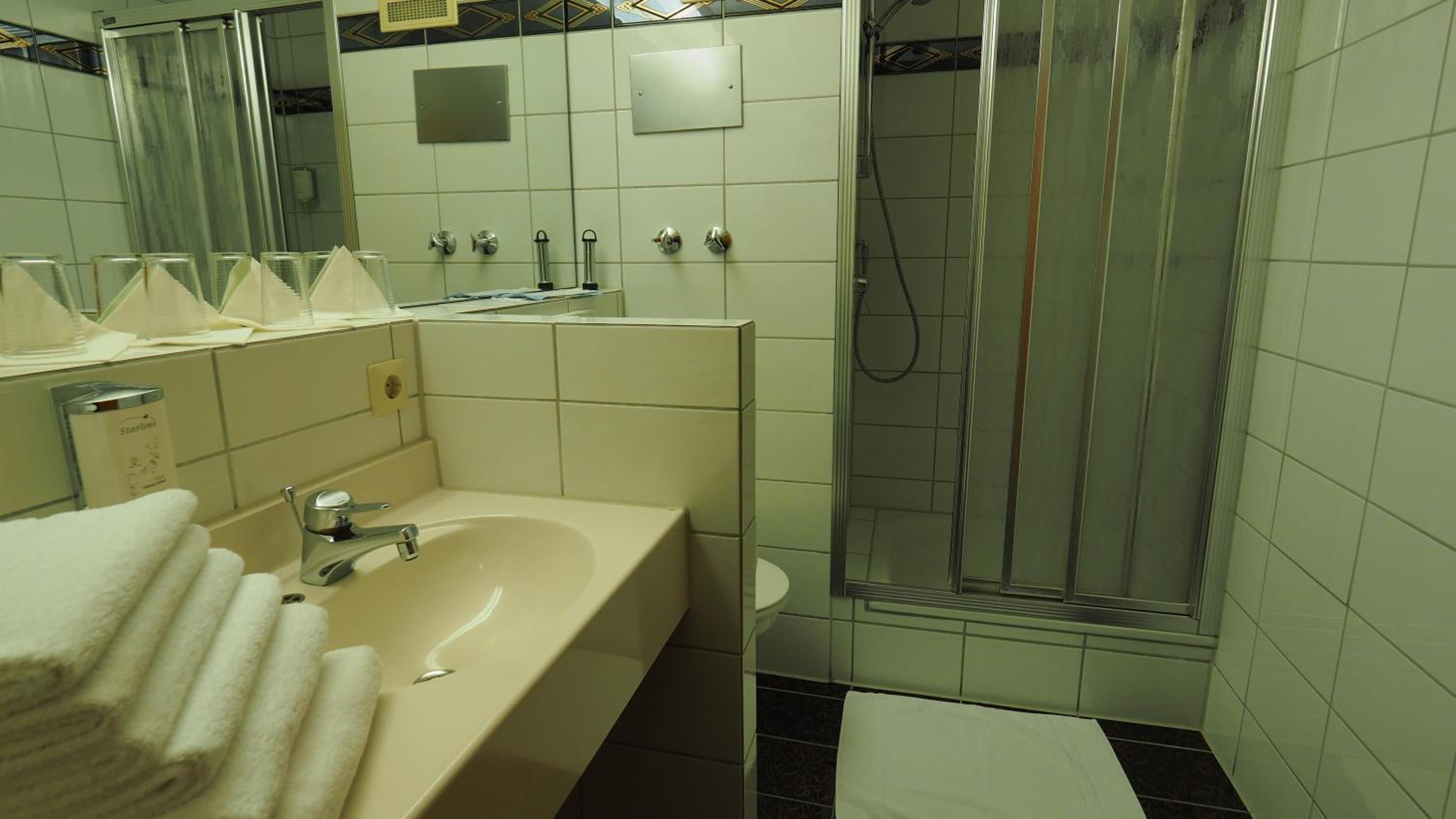 Double Room - Photo 3