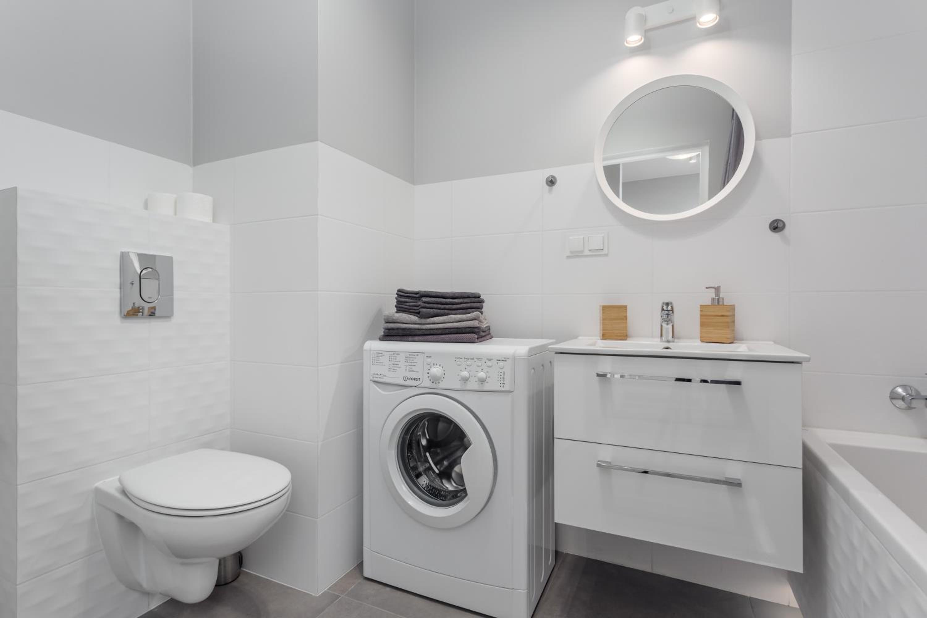 One-Bedroom Apartment - Photo 20