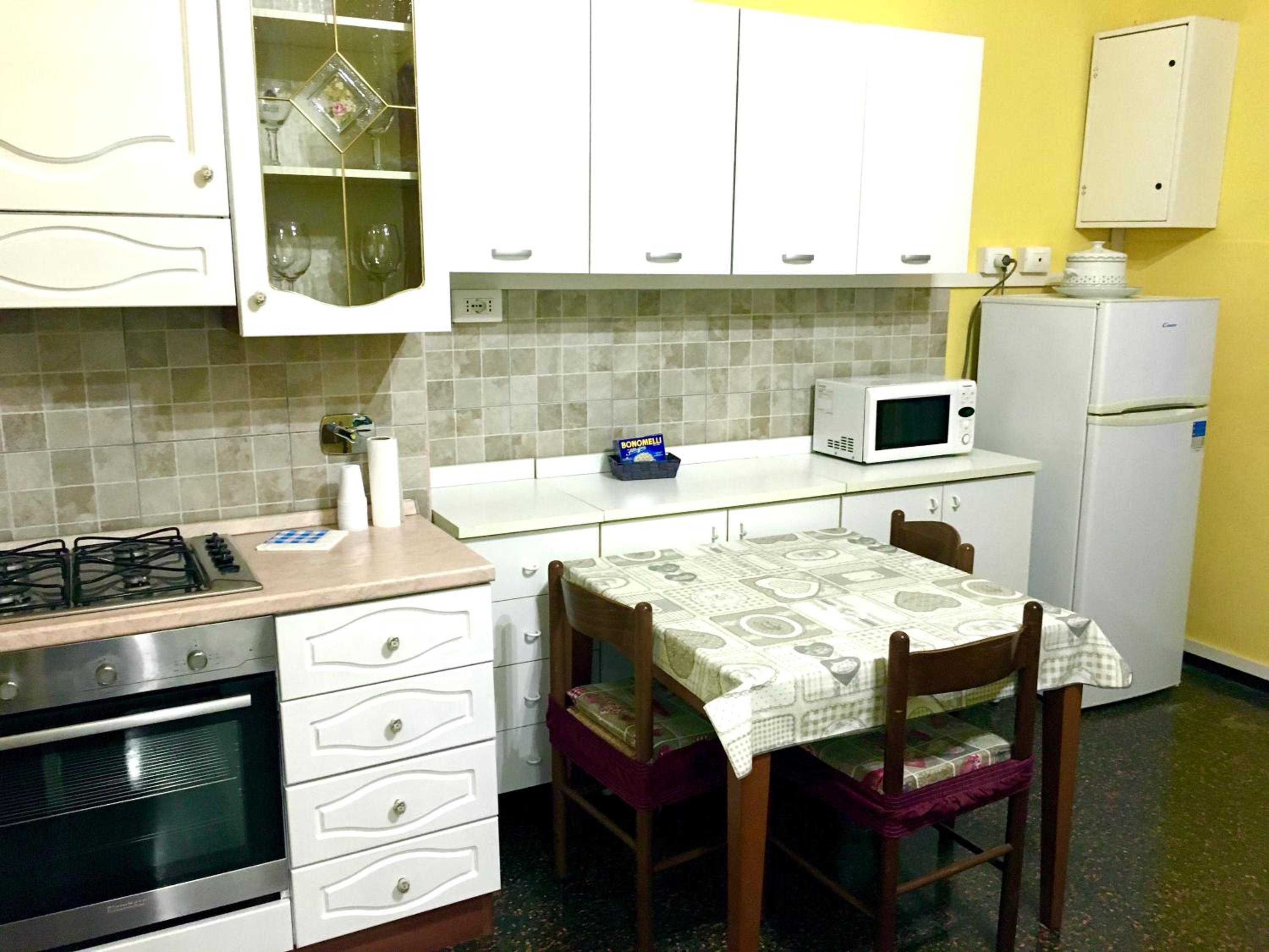 Apartment - Photo 20