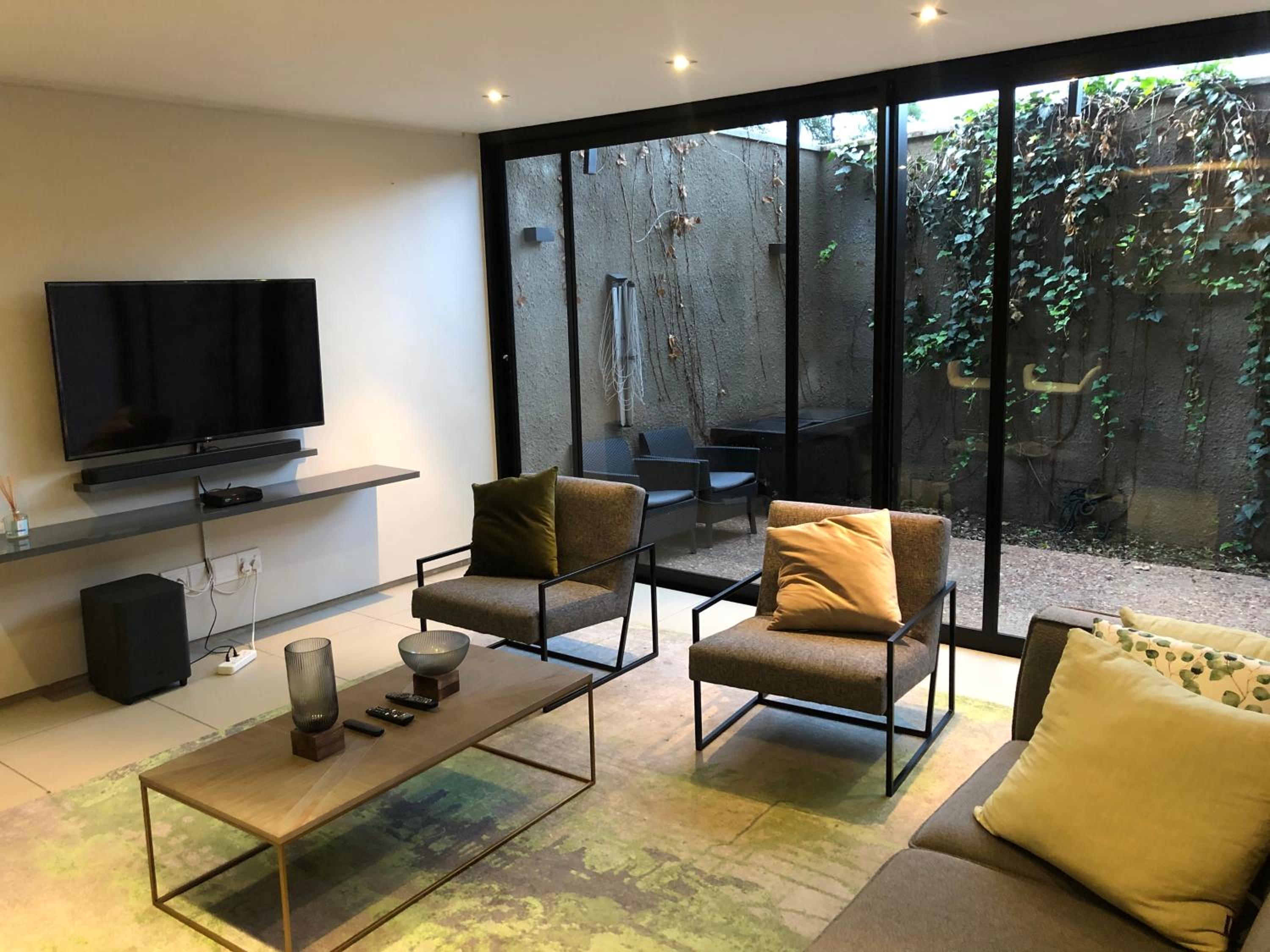 Standard Apartment - Photo 4