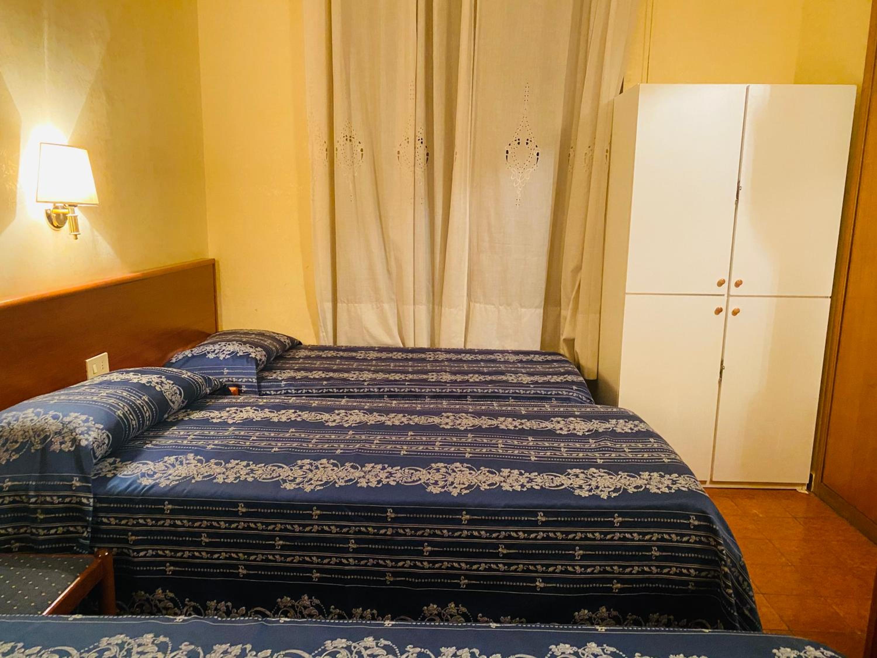 Triple Room photo 2