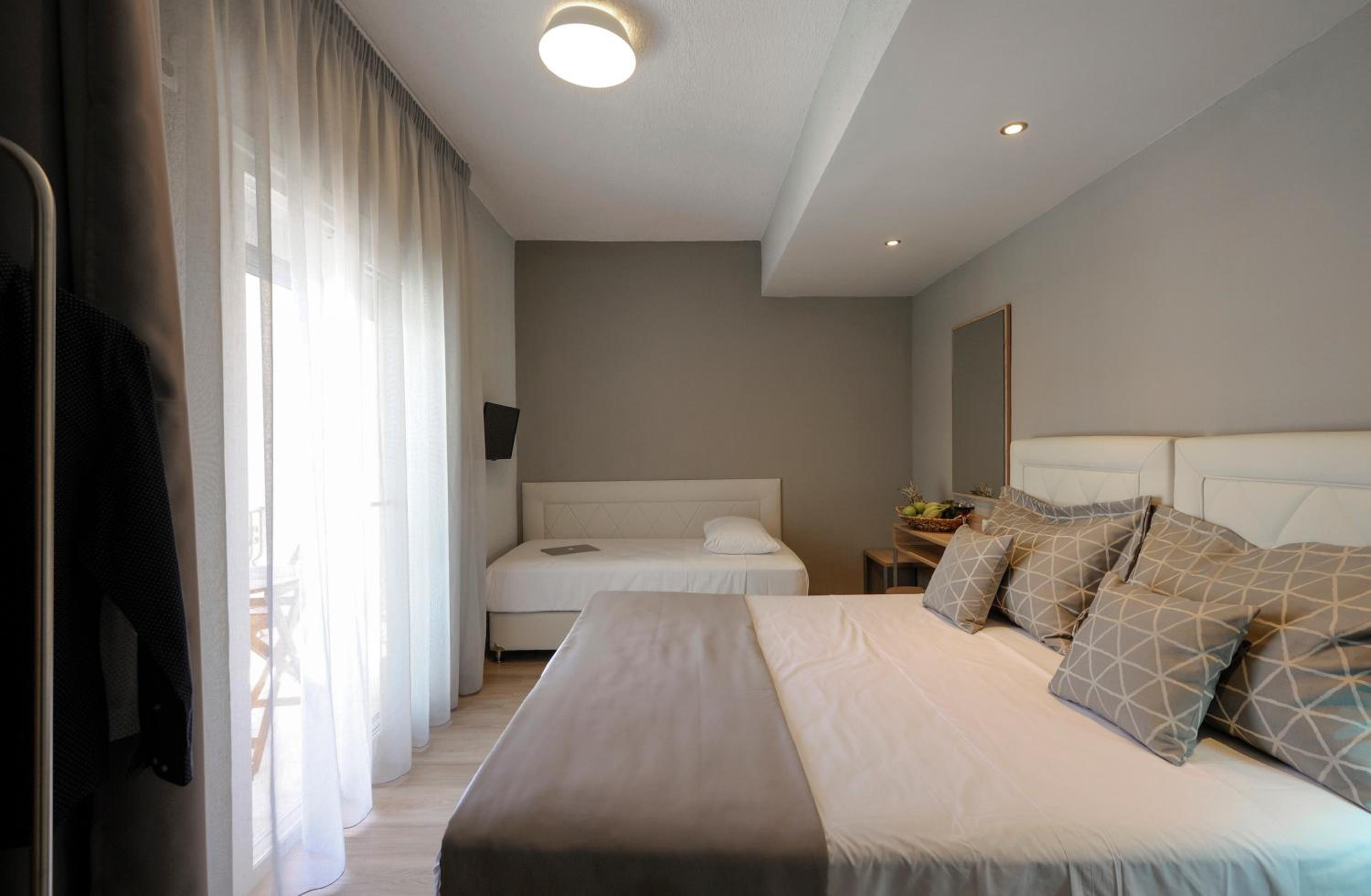 Superior Double Room with Balcony photo 3