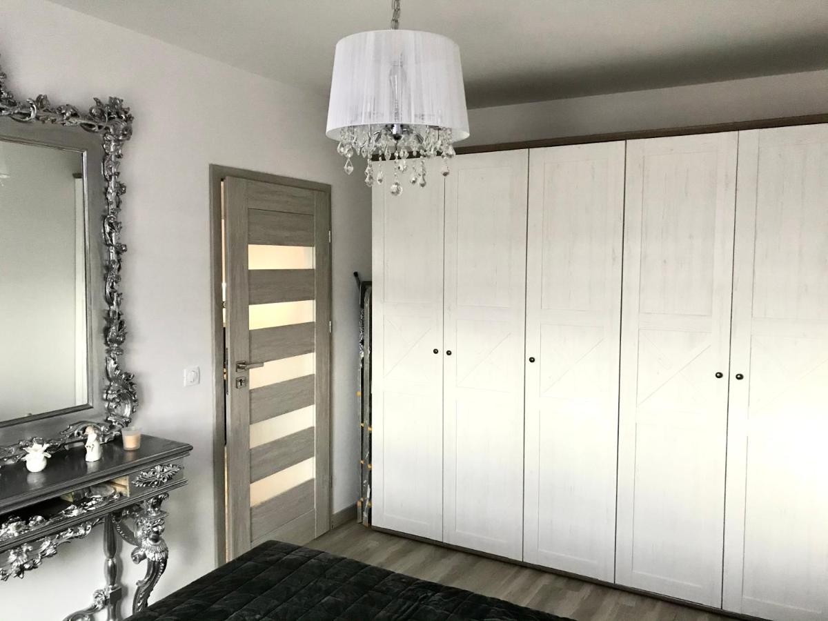 One-Bedroom Apartment - Photo 10
