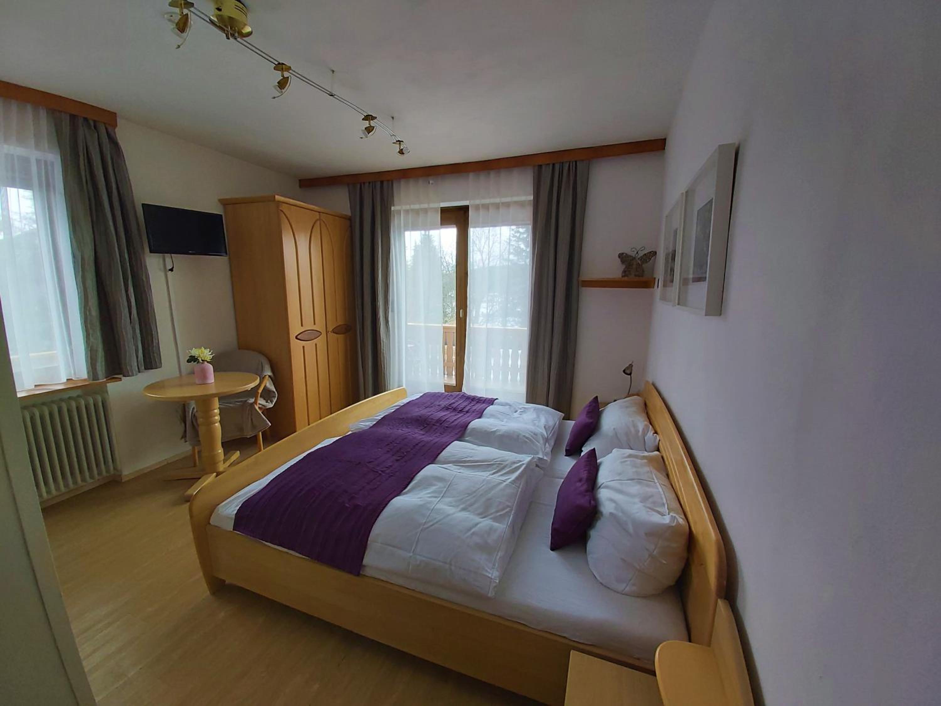 Double Room with Balcony photo 2