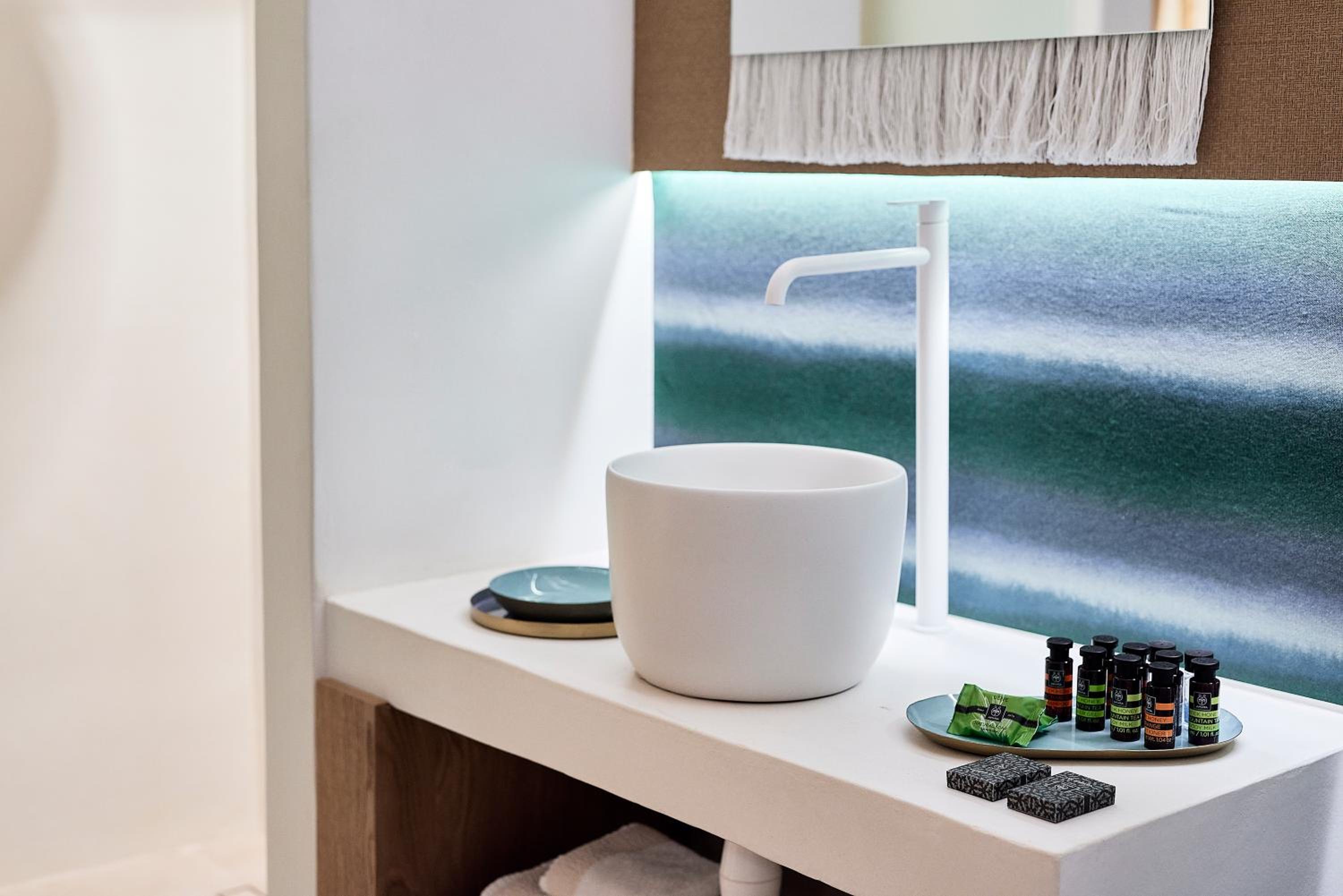 Superior Suite with Private Pool - Photo 3