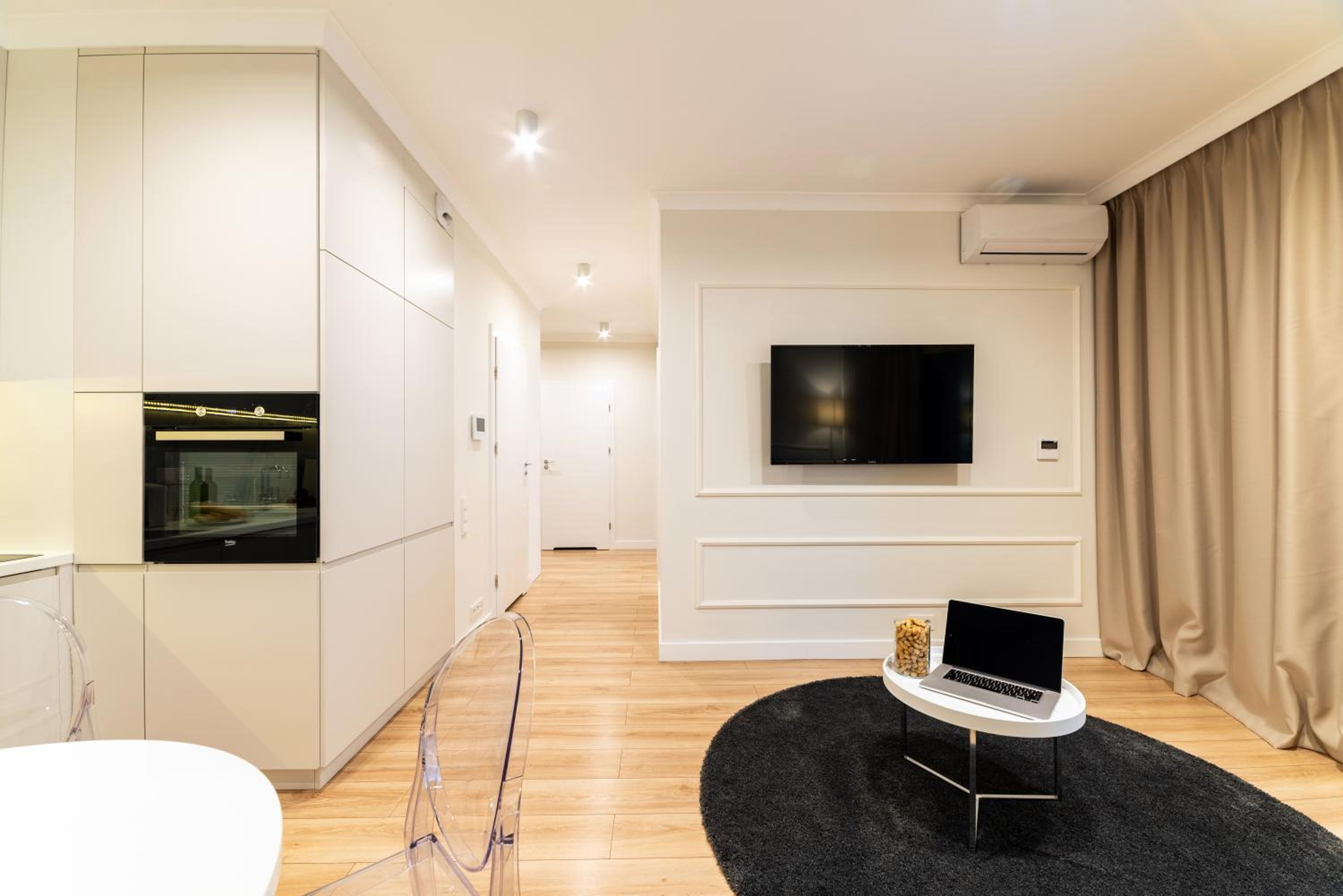 Two-Bedroom Suite - Photo 12