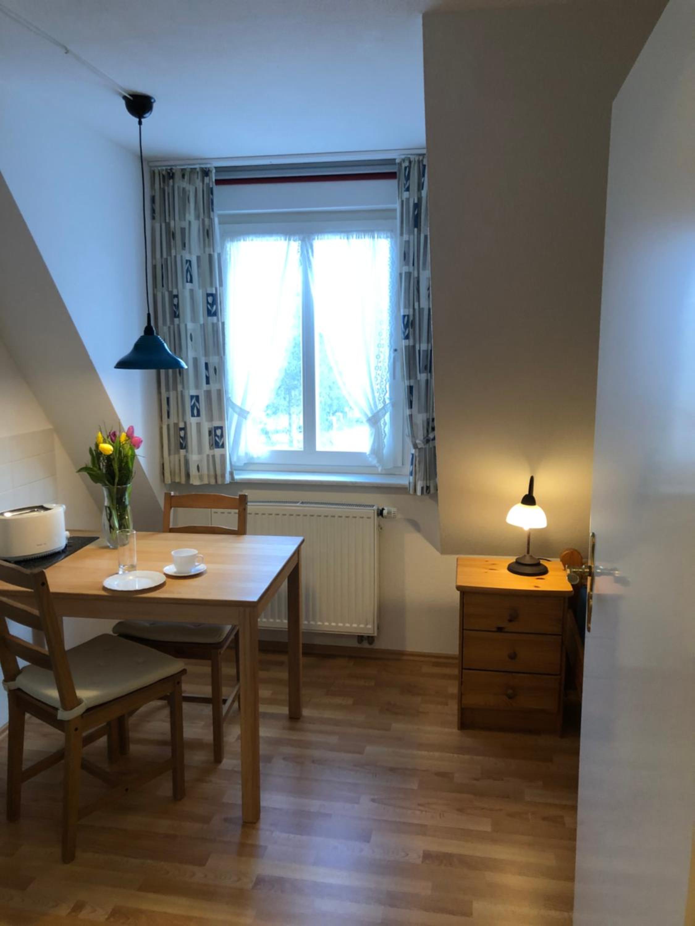 Single Room with Bathroom photo 3