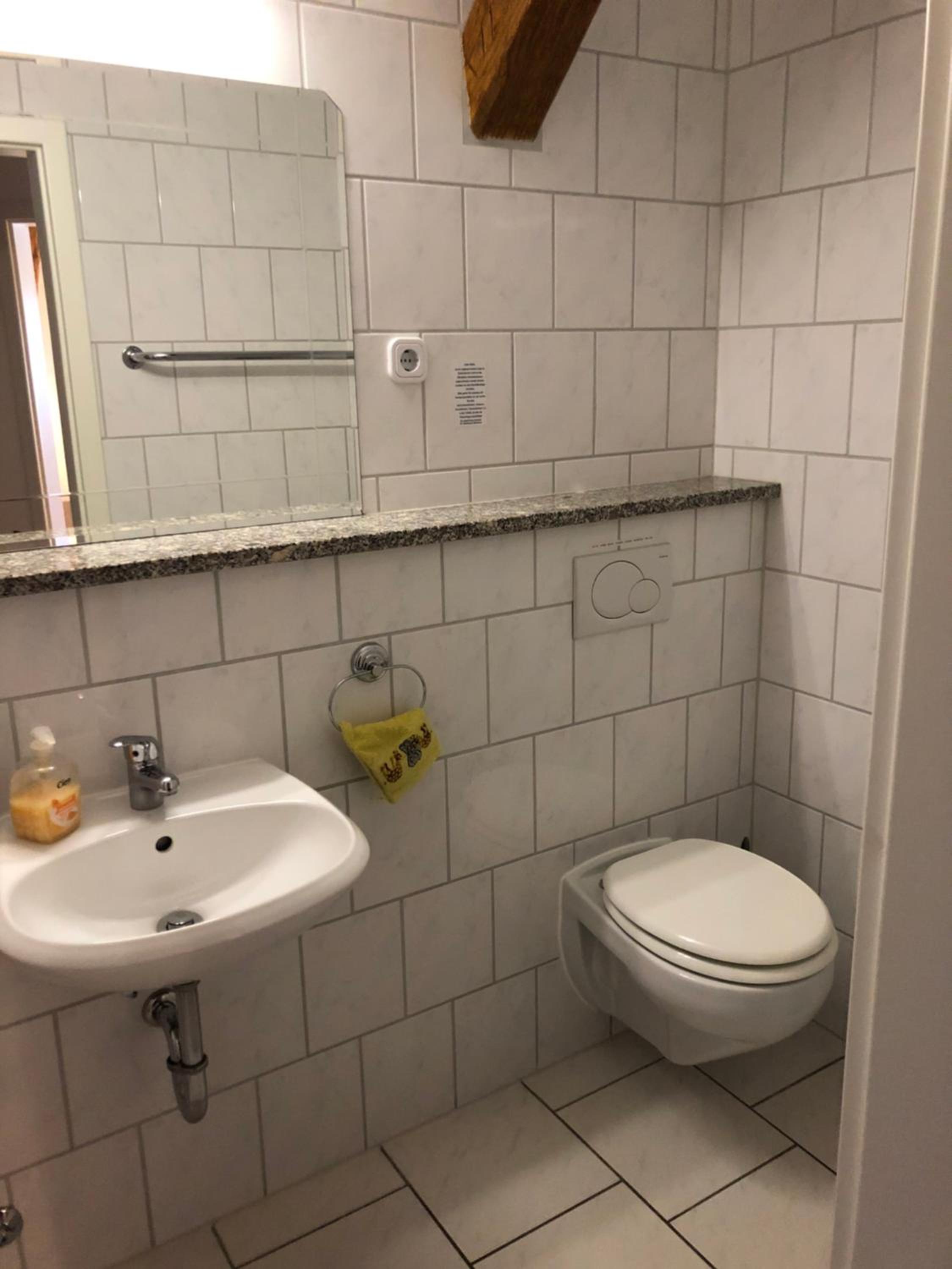 Double or Twin Room photo 3
