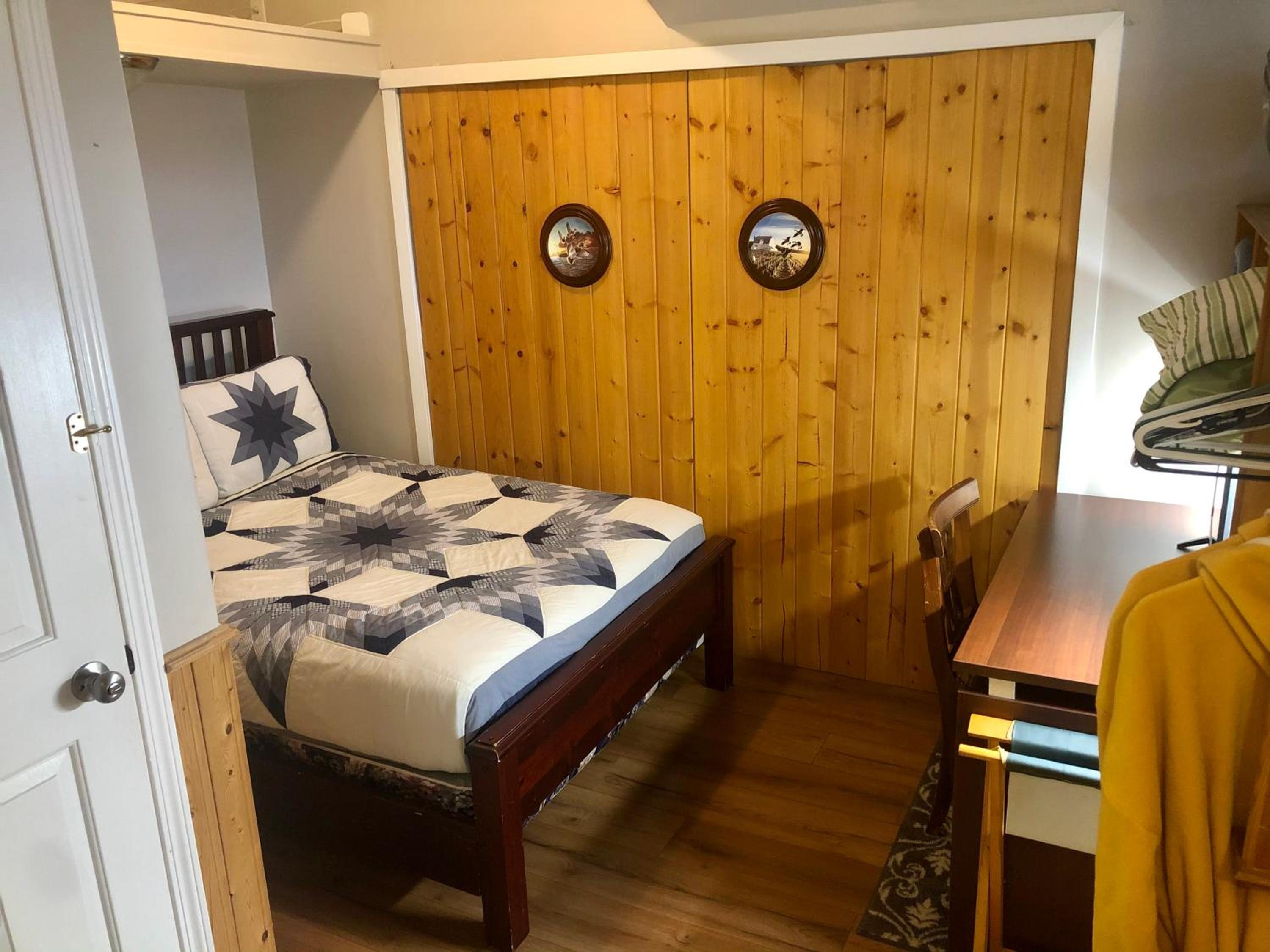 Budget Double Room photo 1