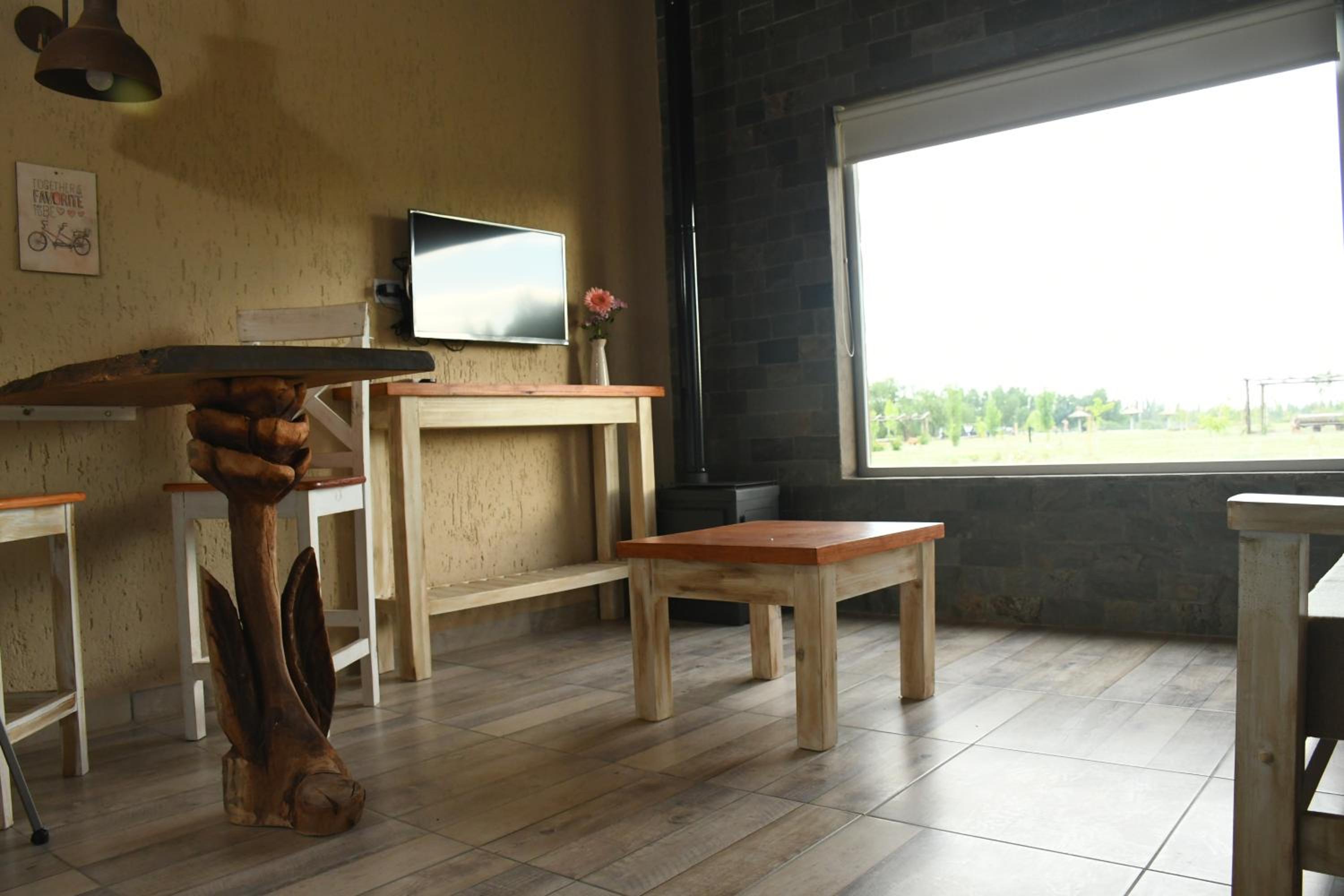One-Bedroom House photo 1