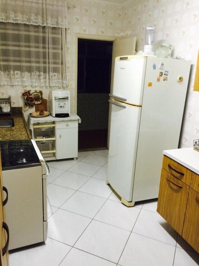 Apartment with Balcony - Photo 11