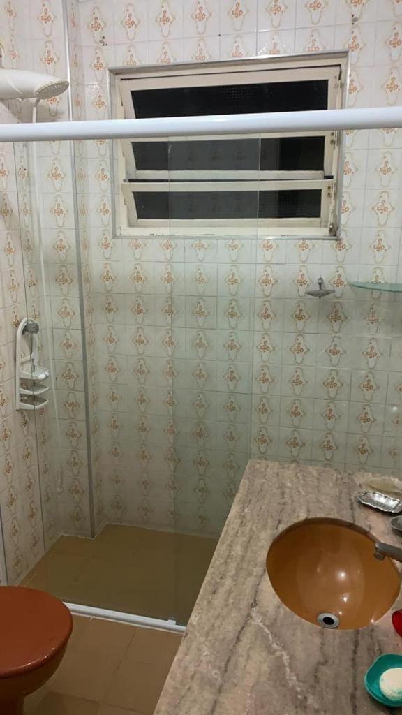 Apartment with Balcony - Photo 3