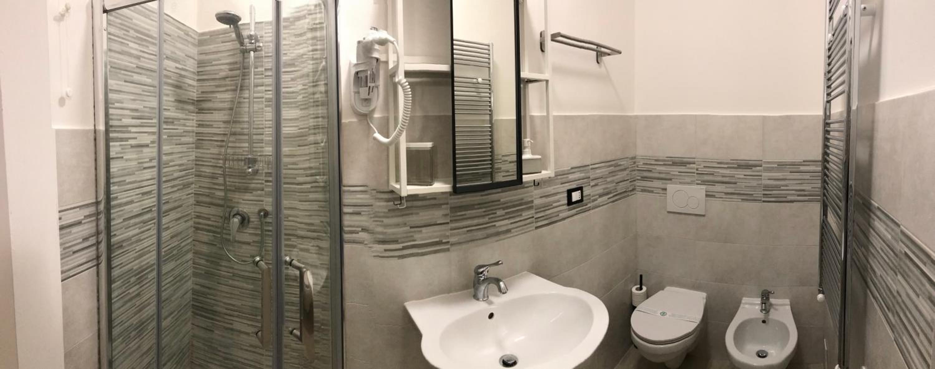 Quadruple Room with Terrace - Photo 18
