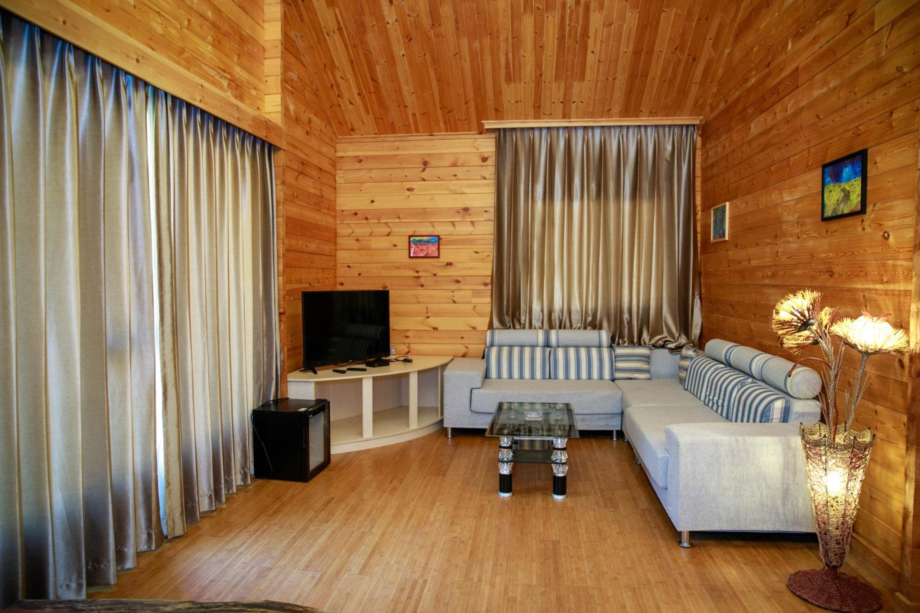 Suite with Garden View photo 3
