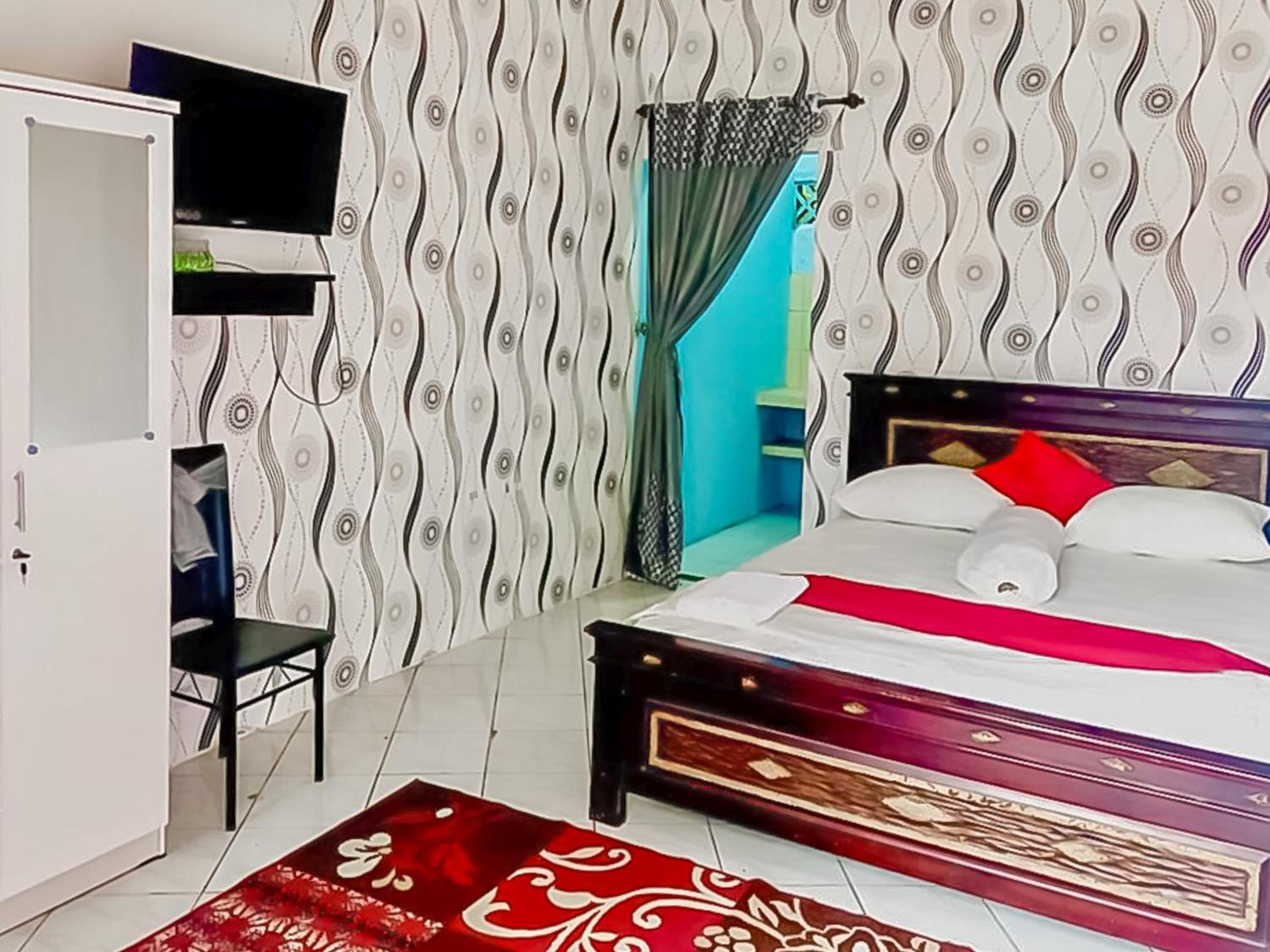 Economy Double Room photo 1