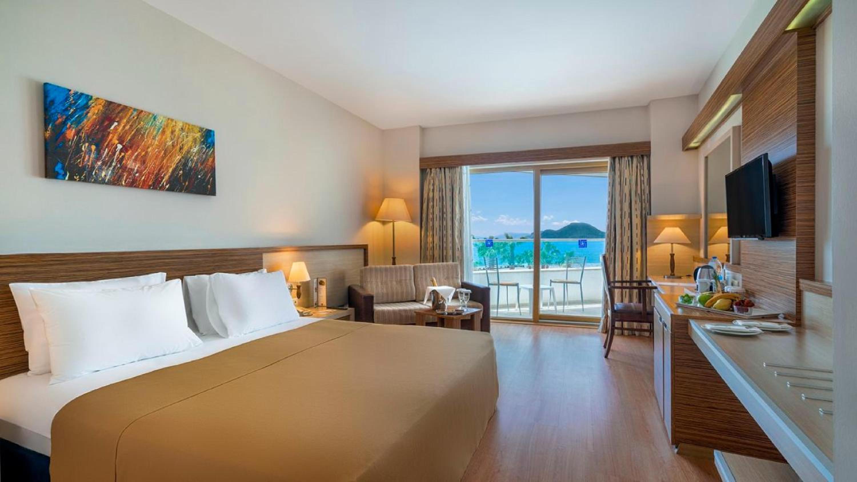 Standard Double or Twin Room with Sea View photo 1