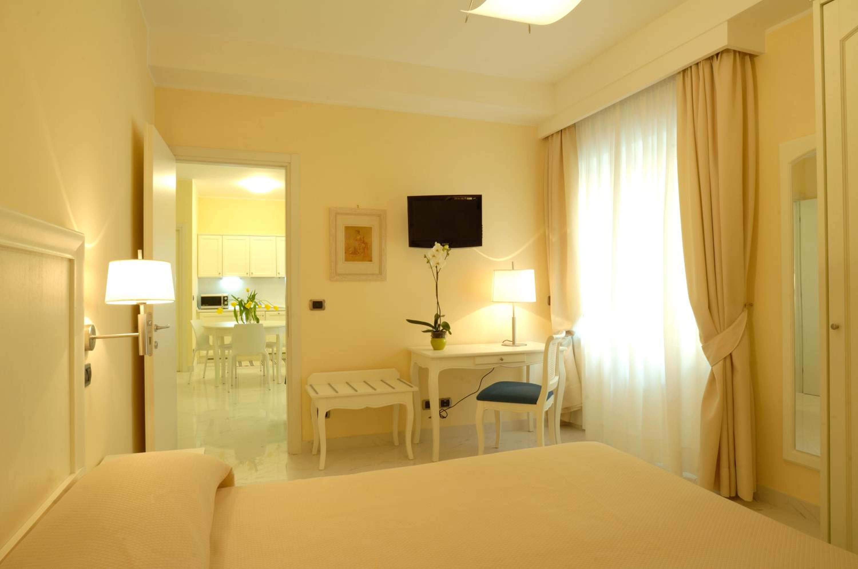 One Bedroom Apartment with Balcony and Partial Sea View
