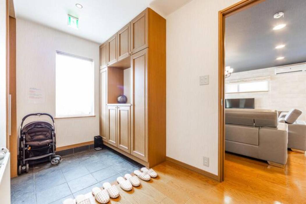Four-Bedroom House - Photo 1