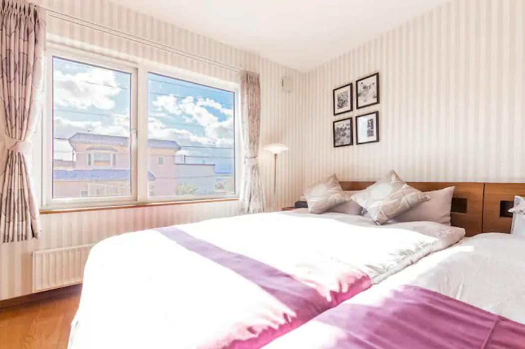 Four-Bedroom House - Photo 17