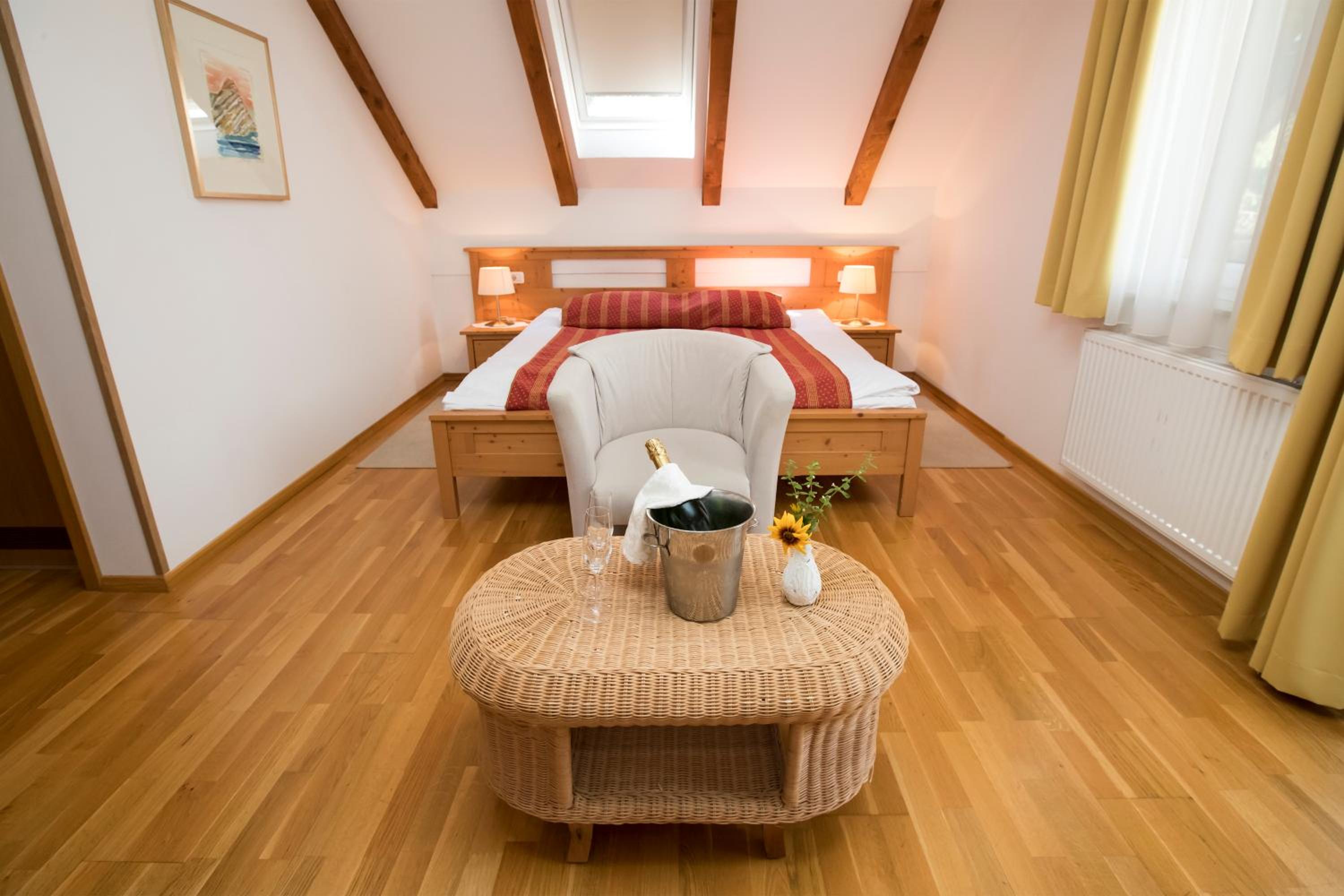 Triple Room - Photo 1