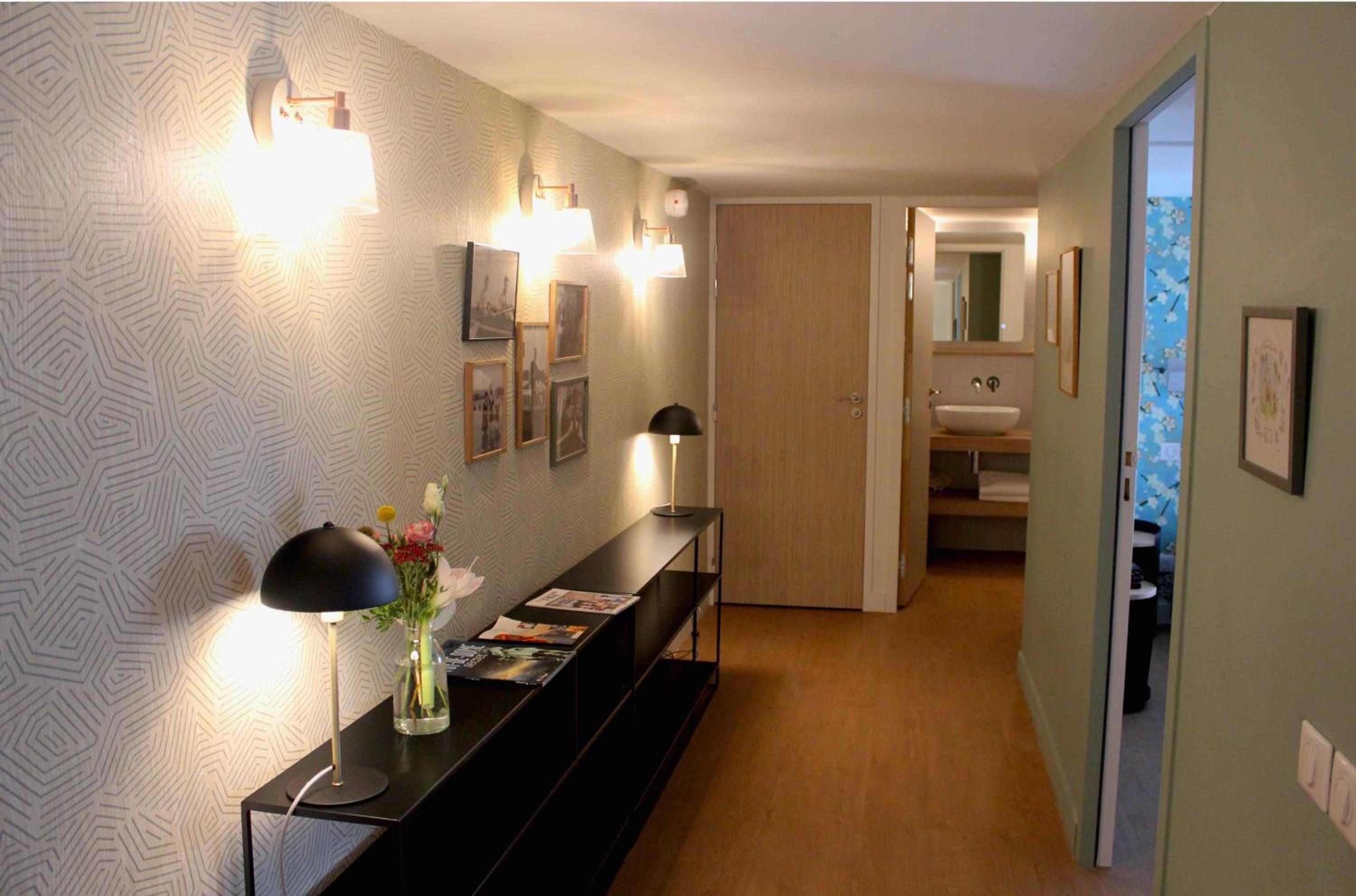 Apartment with View photo 3