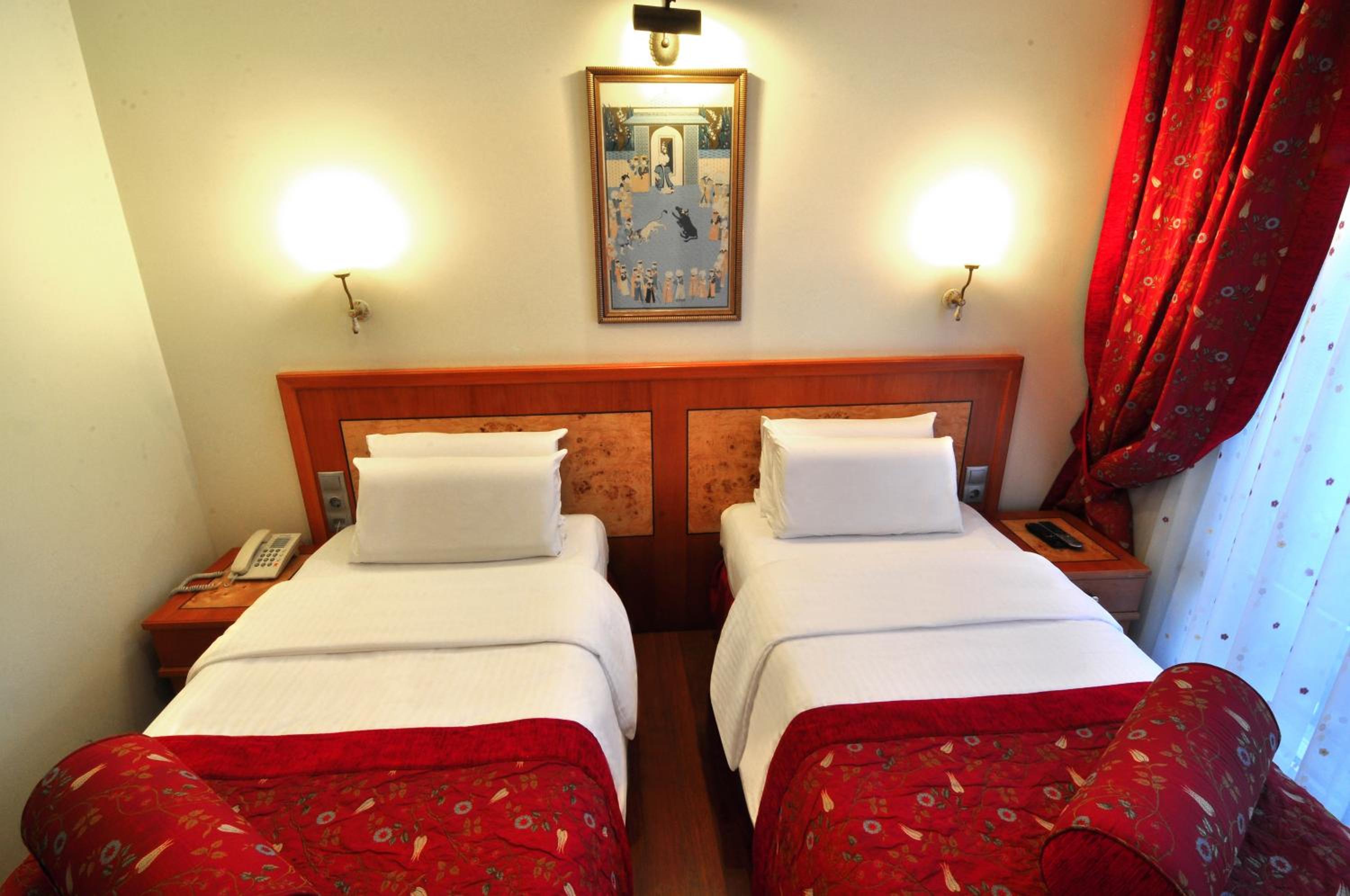 Budget Twin Room photo 1