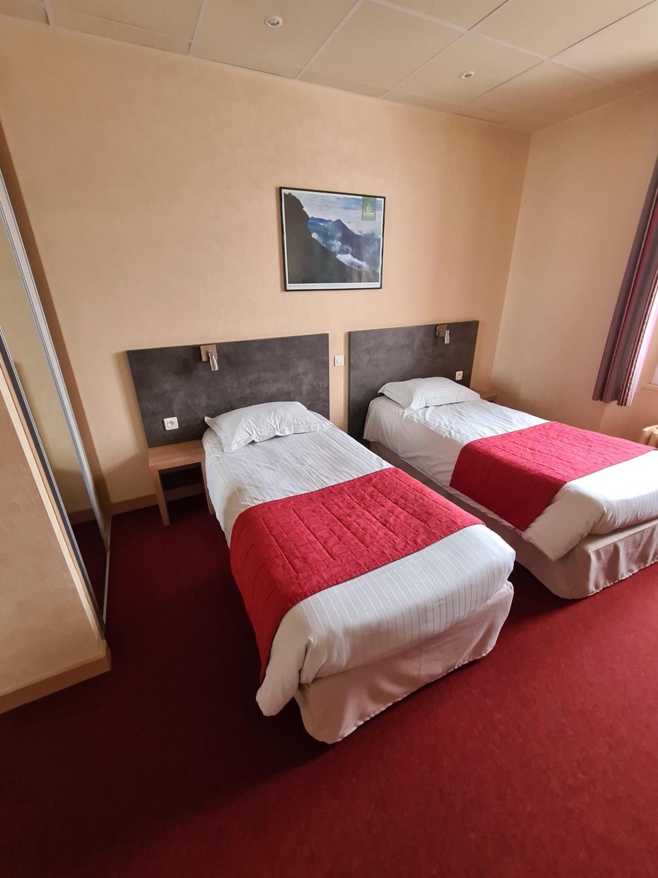 Classic Quadruple Room - Photo 1