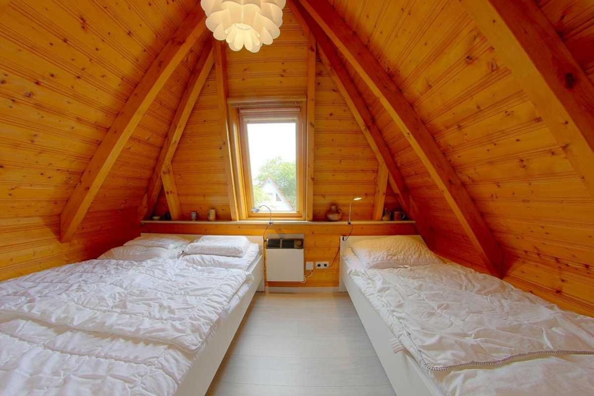 Two-Bedroom House photo 3