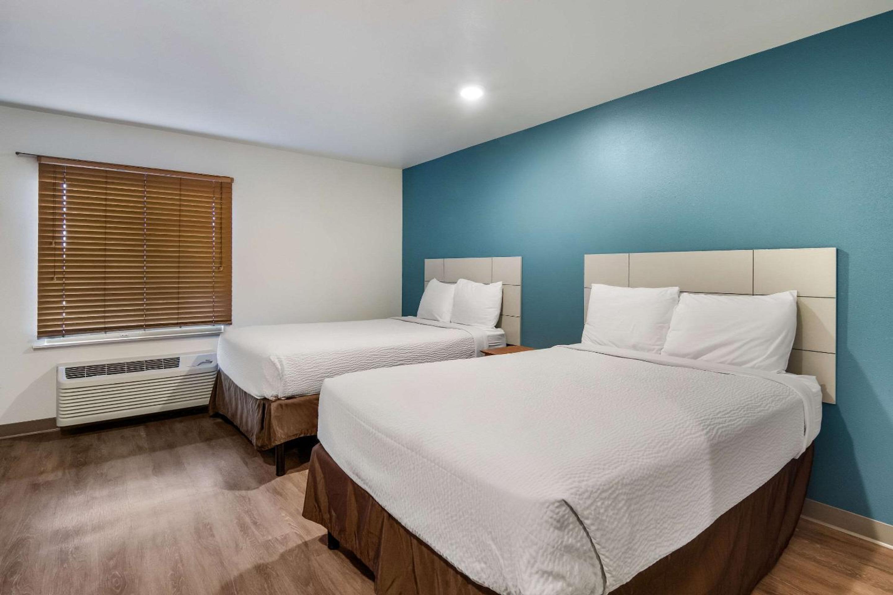 Double Room with Two Double Beds - Non-Smoking photo 1