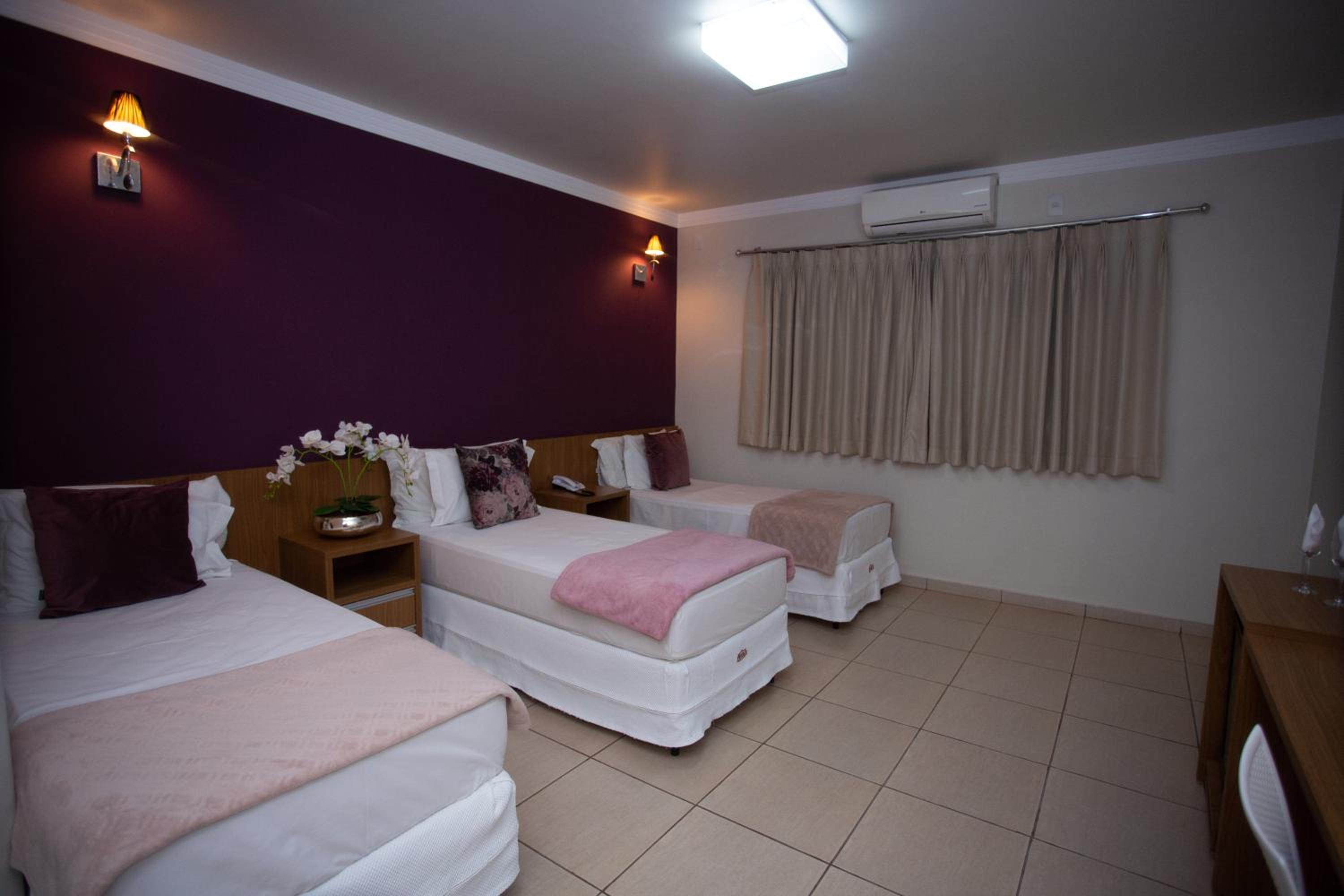 Luxury Triple Room photo 2