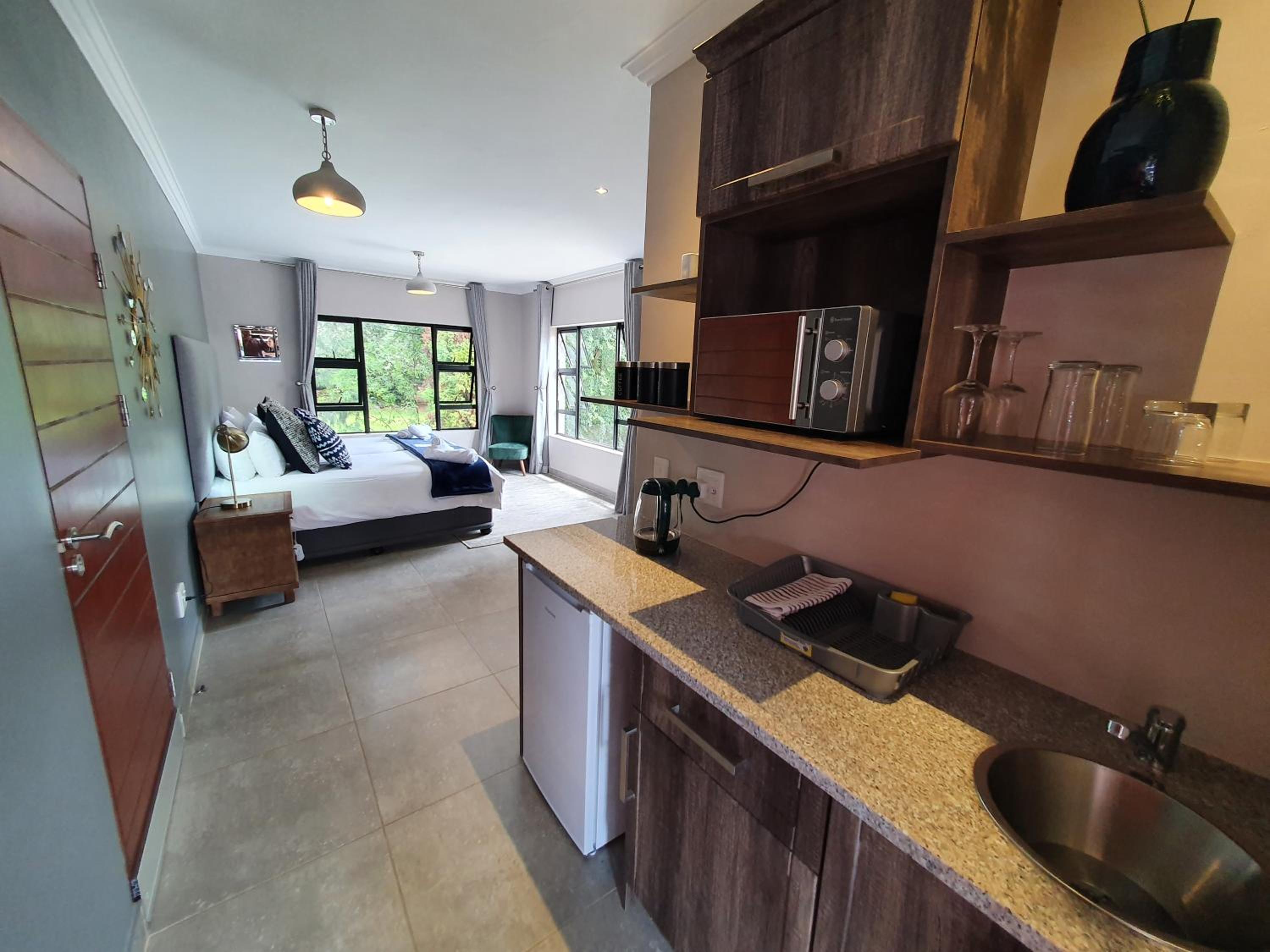 Double or Twin Room with Bathroom photo 1
