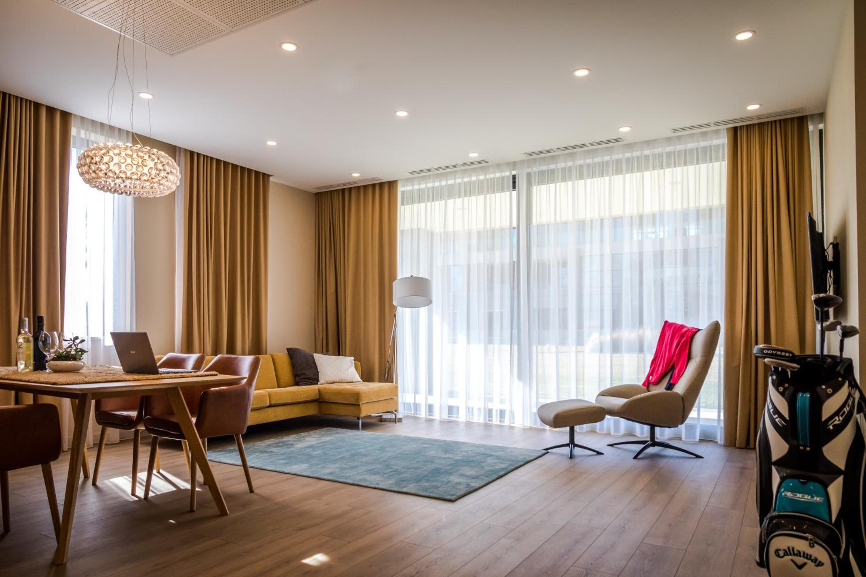 Premium Family Suite with Terrace photo 1