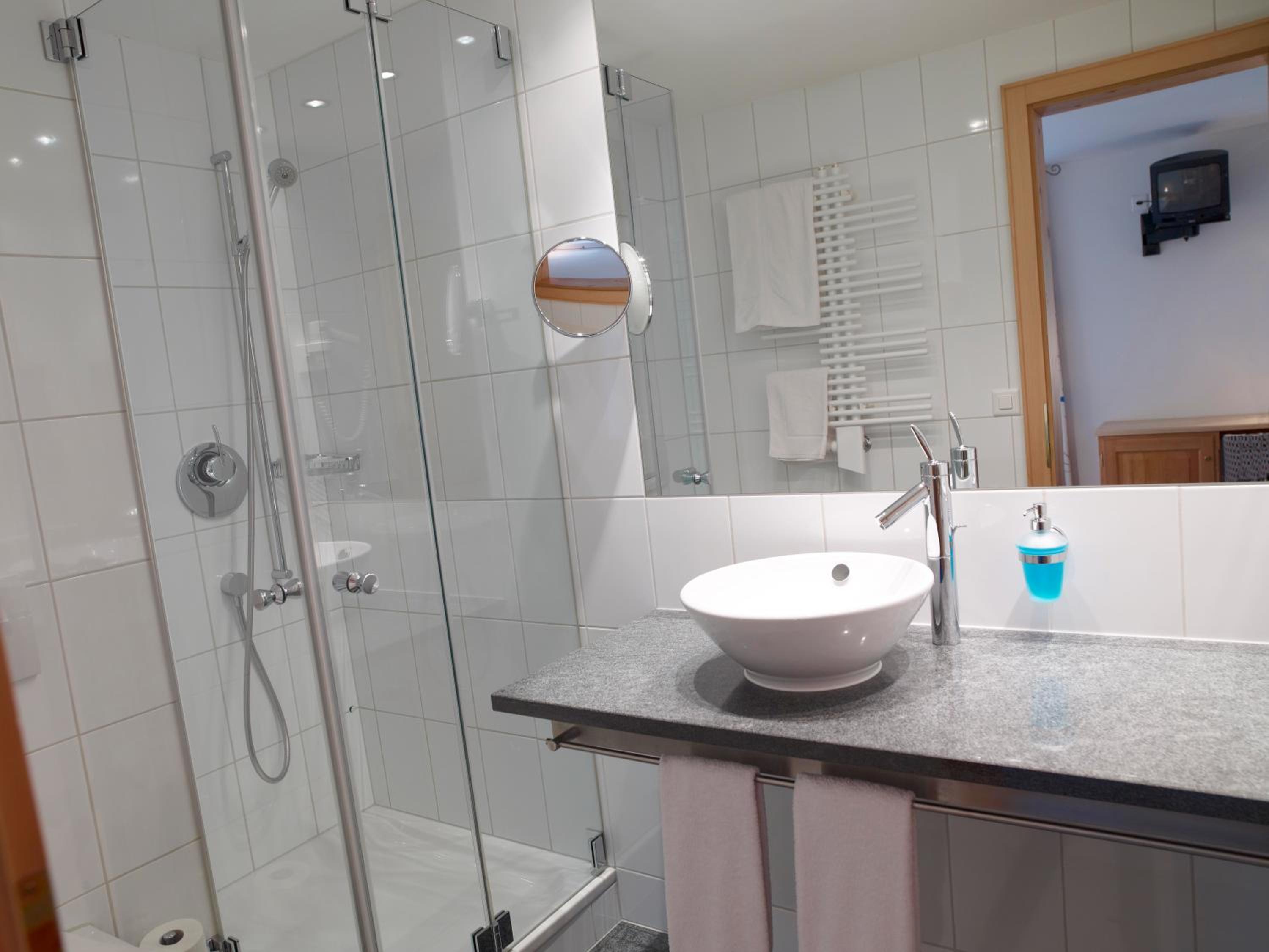 Deluxe Double Room - Photo 3